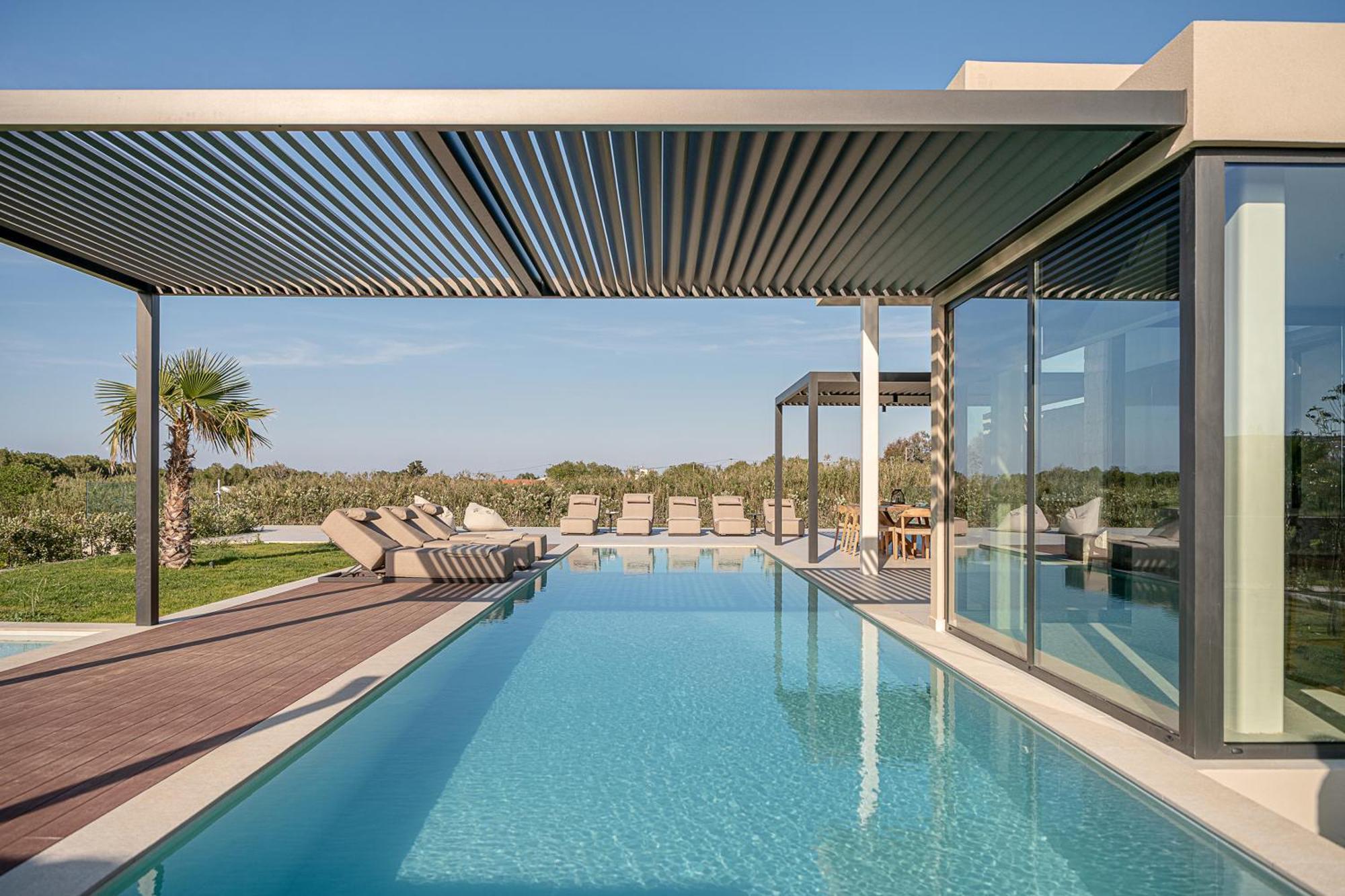 Pnoe - Seafront Experience Villa Tavronitis (Crete)