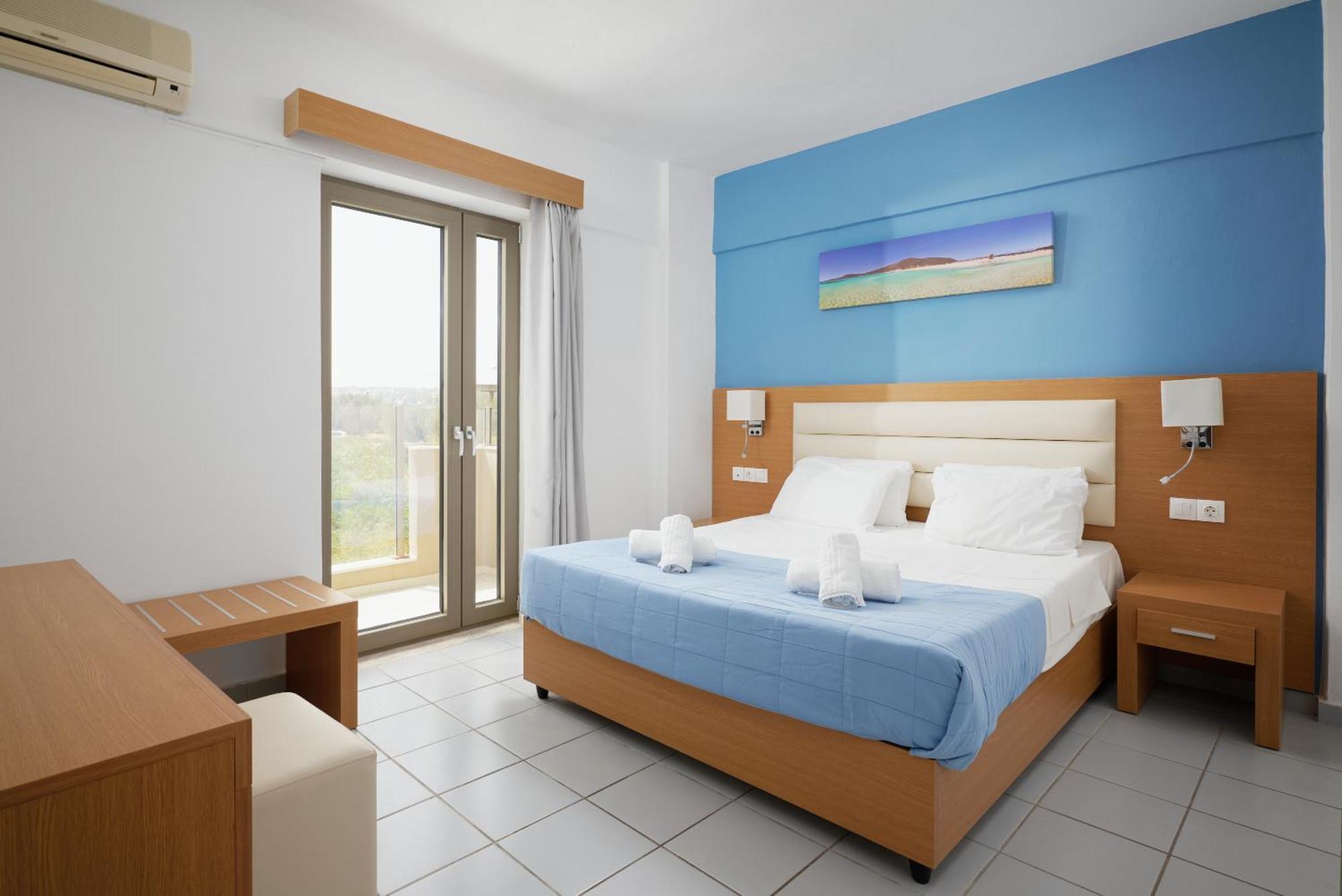 Acropolis Aparthotel Hersonissos (Crete)