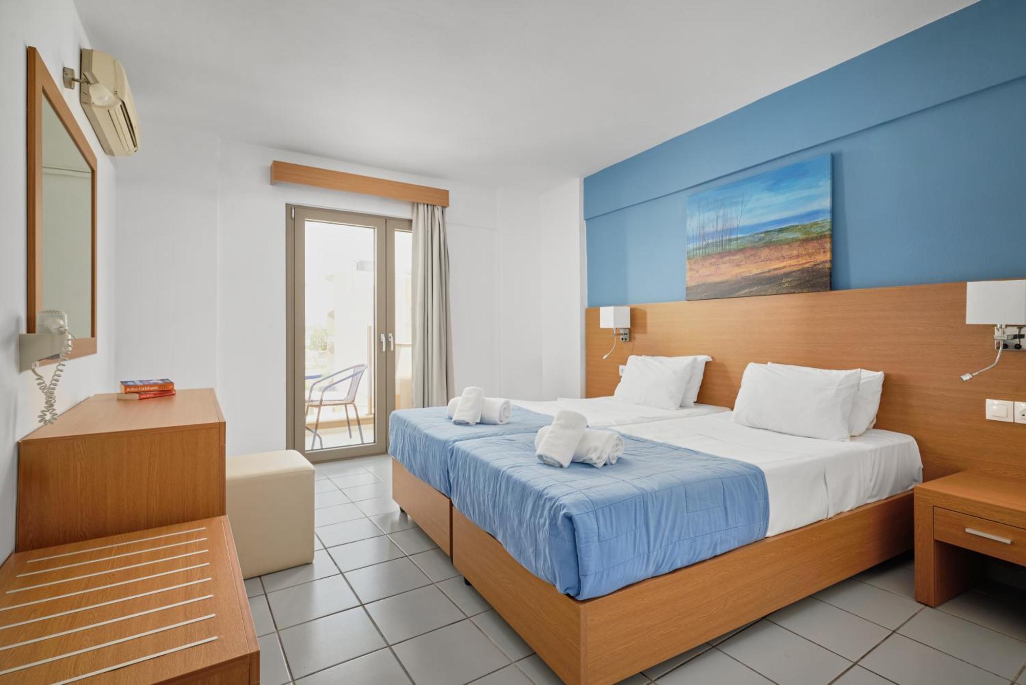 Aparthotel Acropolis