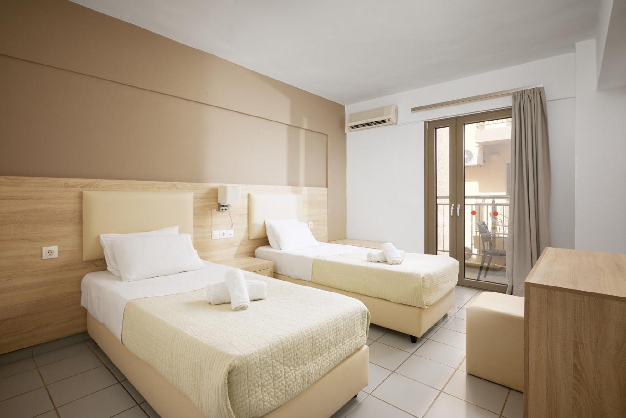 Acropolis 3*