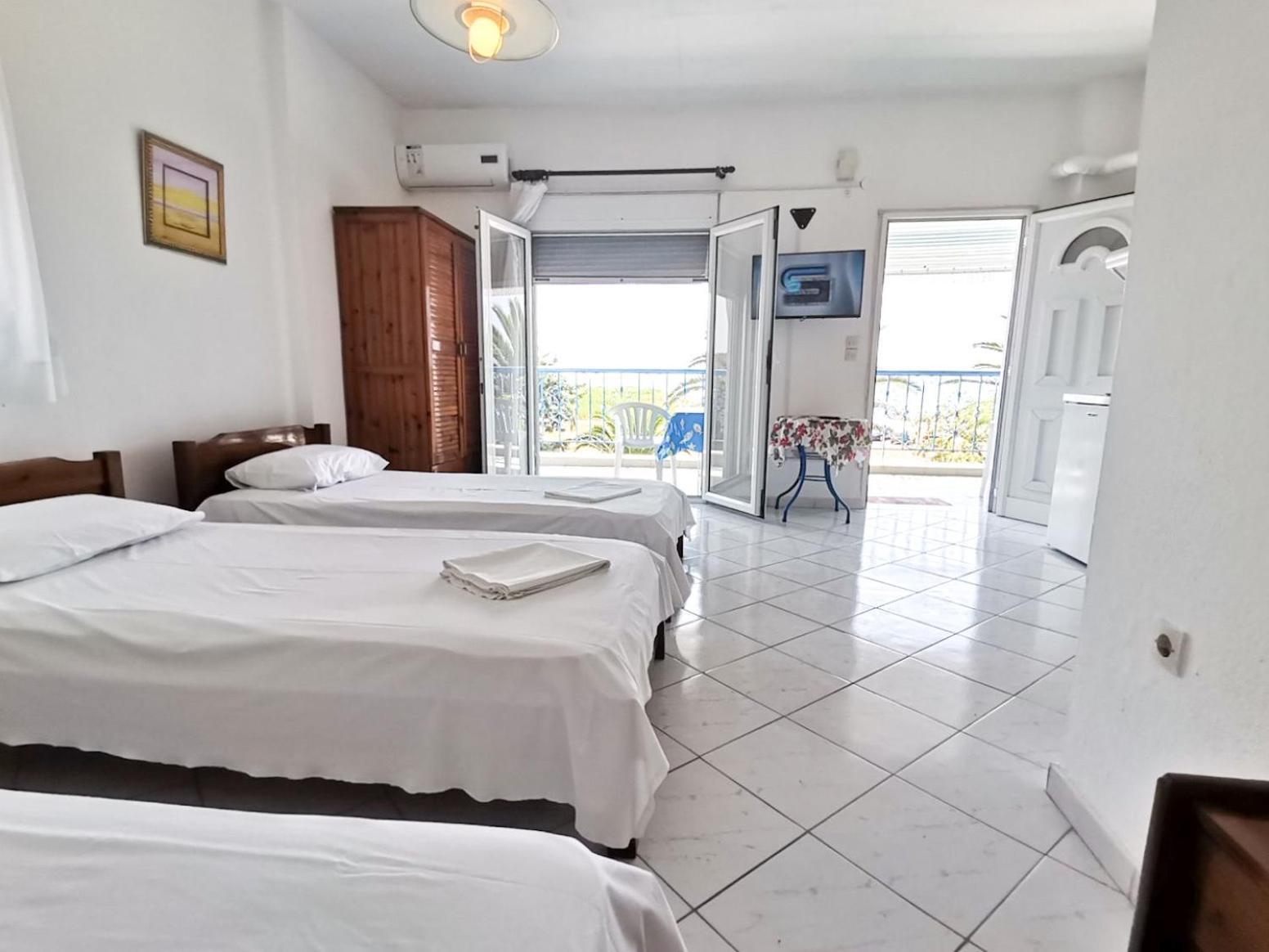 Galinis' Sea Front B