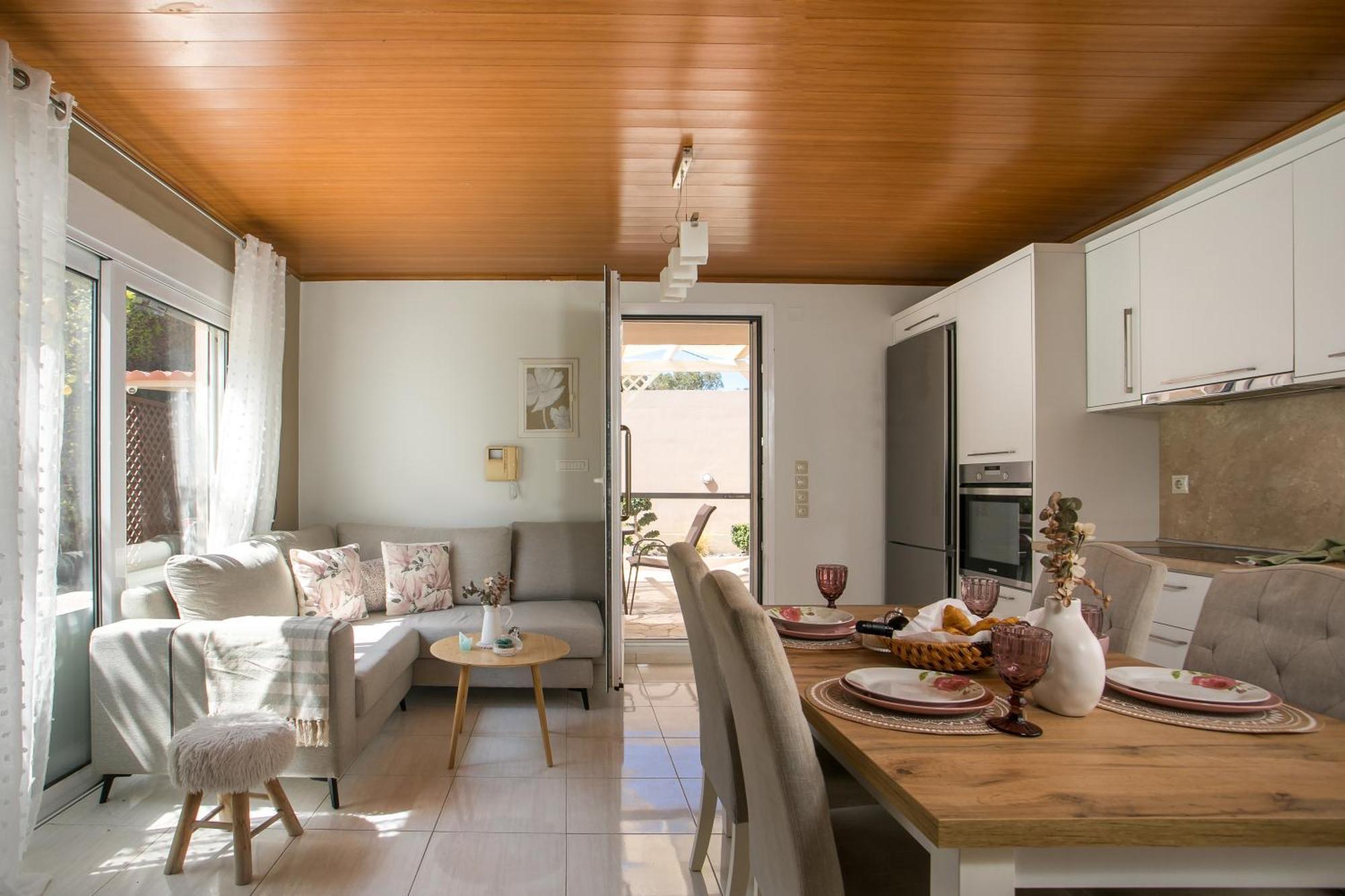 Sea Breeze & Nature Holiday home *