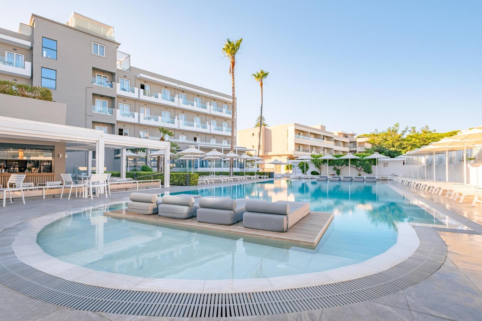 Aparthotel Divine &