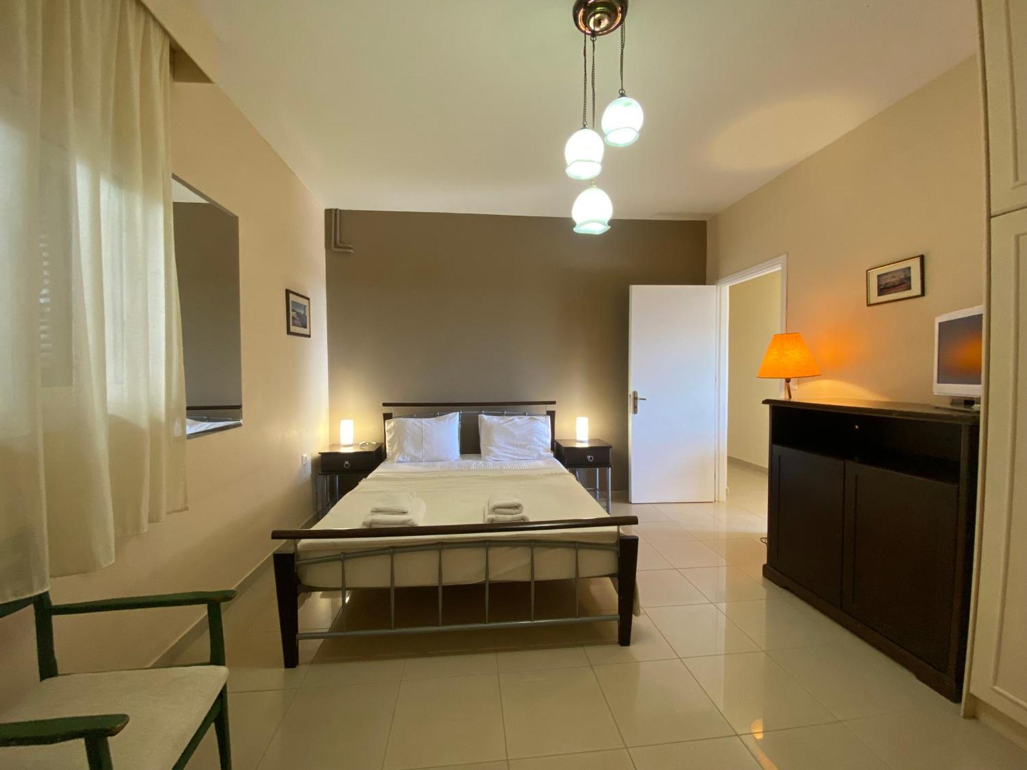 Sunrise Hotel Pesadha
