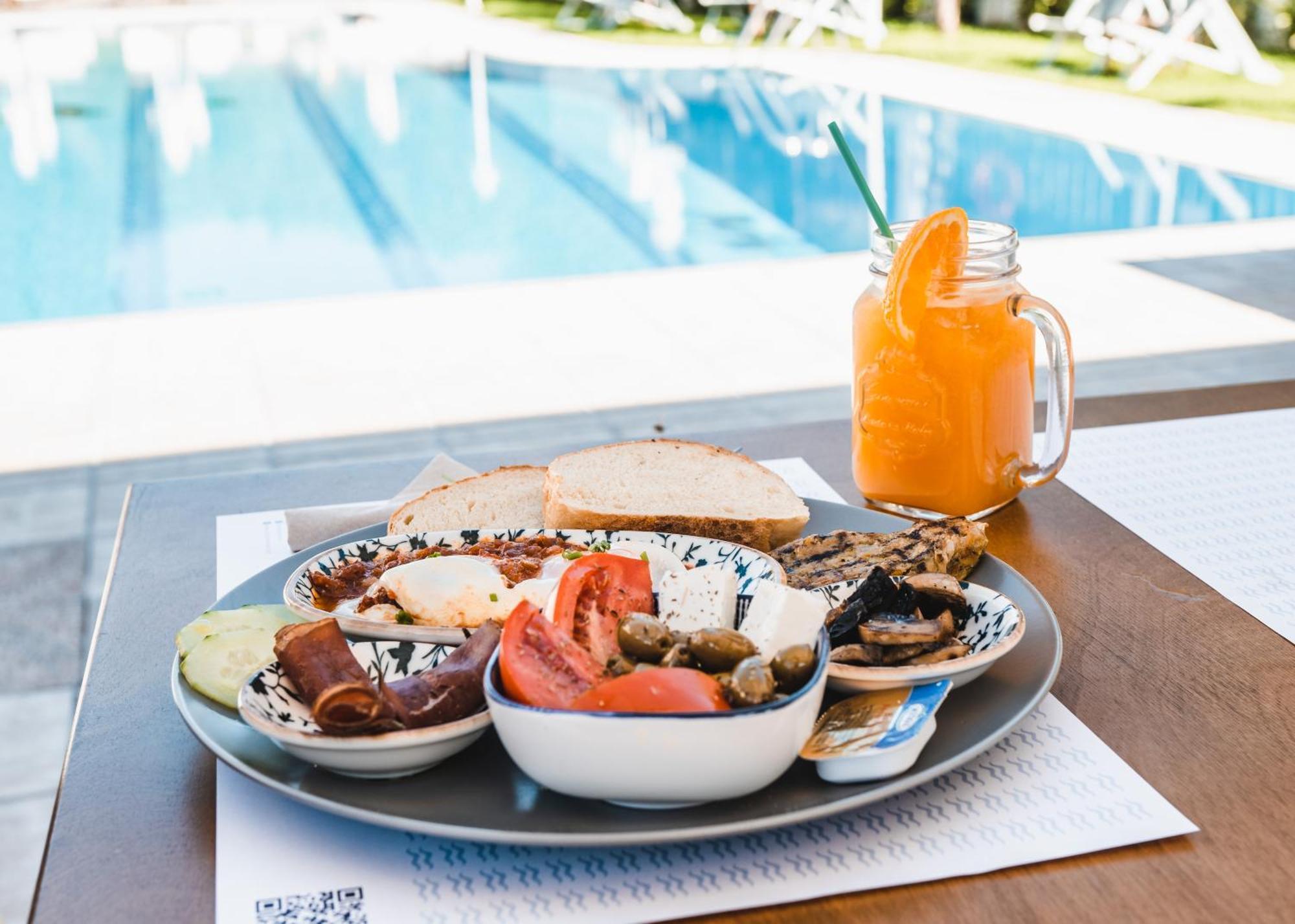 Aparthotel Dominoes Corfu