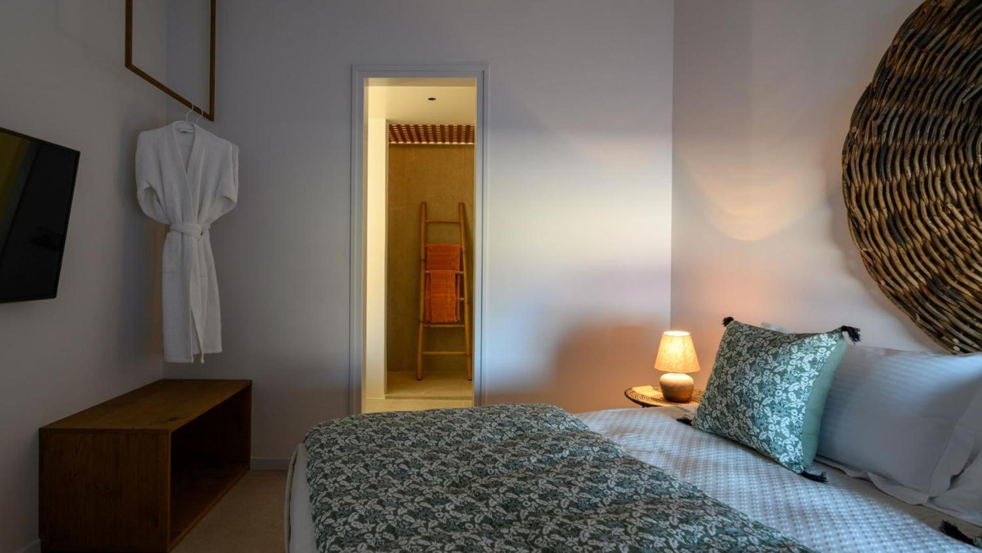 Lithi Luxury Retreat *