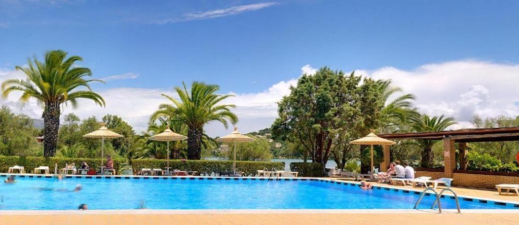 Palme E Mare Corfu Danilia