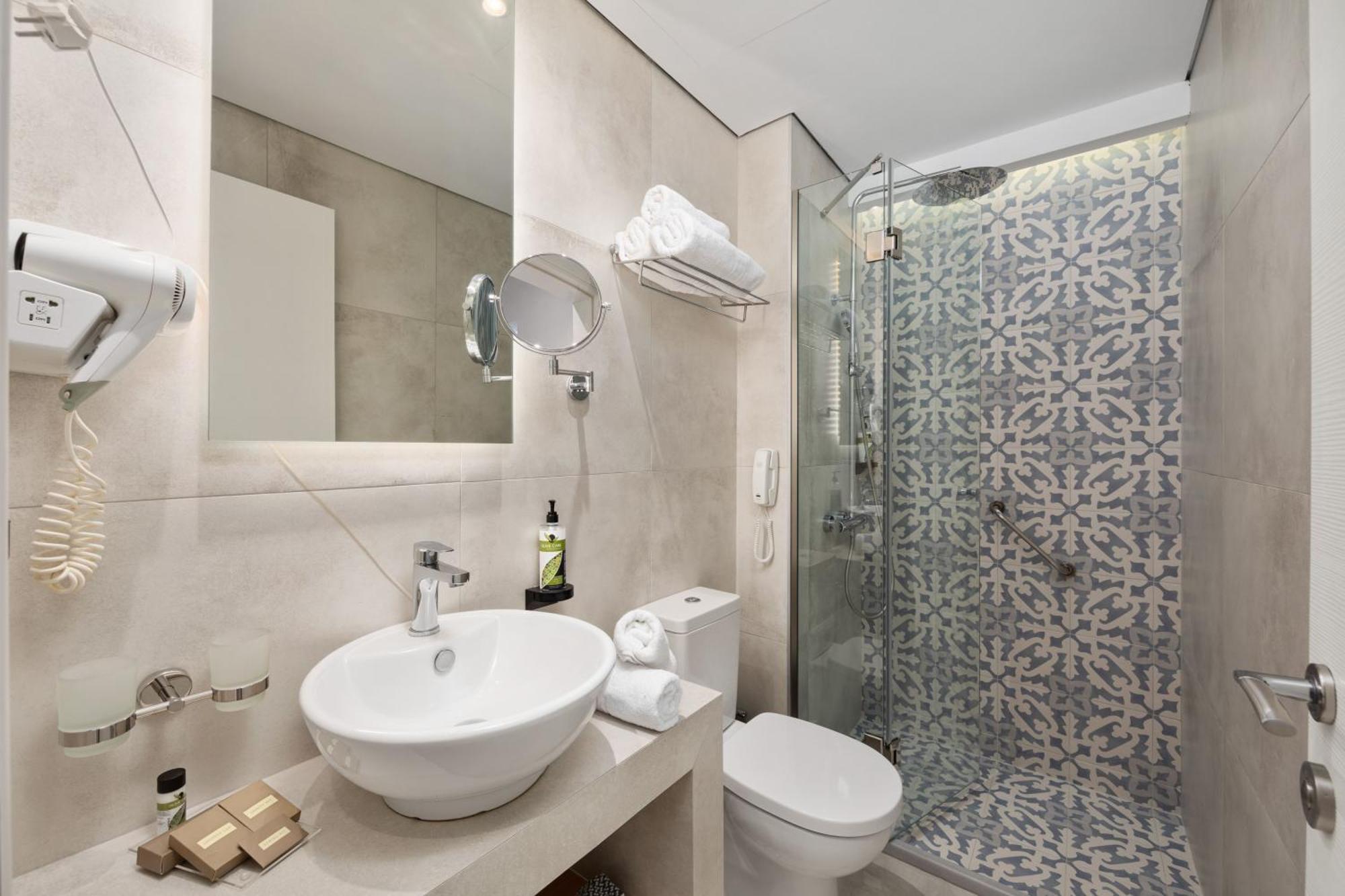 Hotel Delfinia