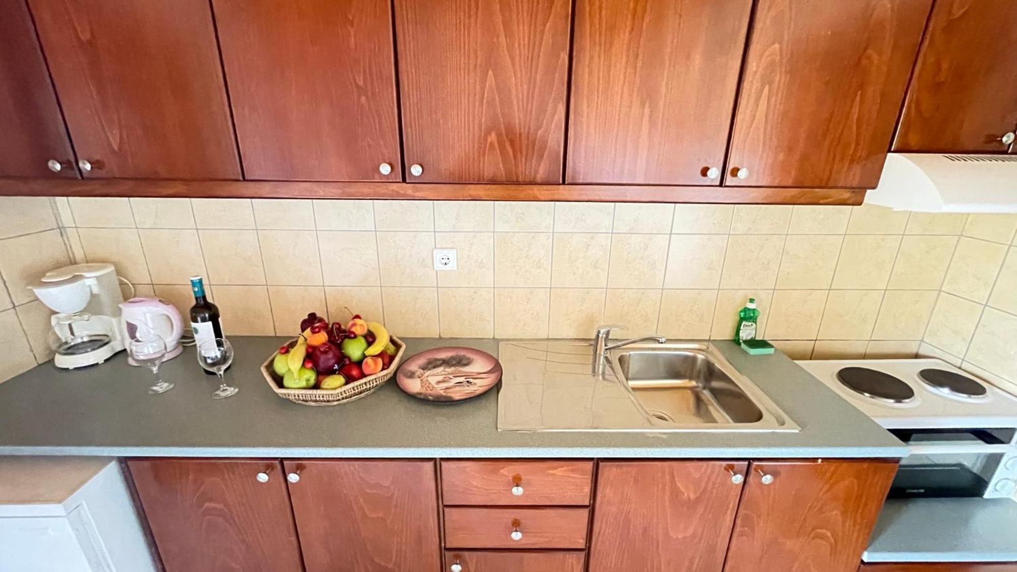 Katerina Apartment Agios Georgios Pagon