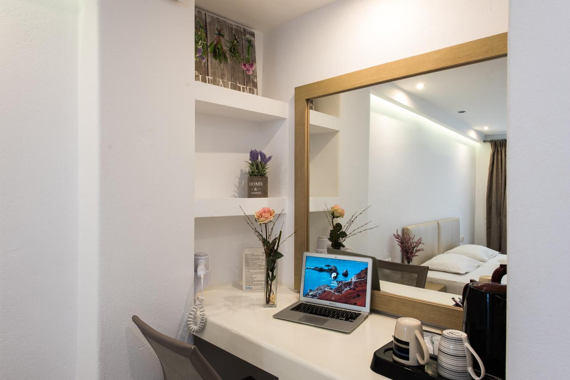 Aparthotel Olympia 2*