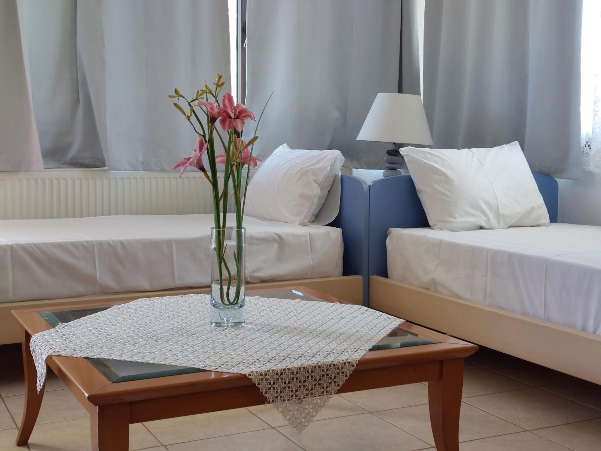 Dora's House Comfortable With A Yard And View Holiday home Pyrgadikia