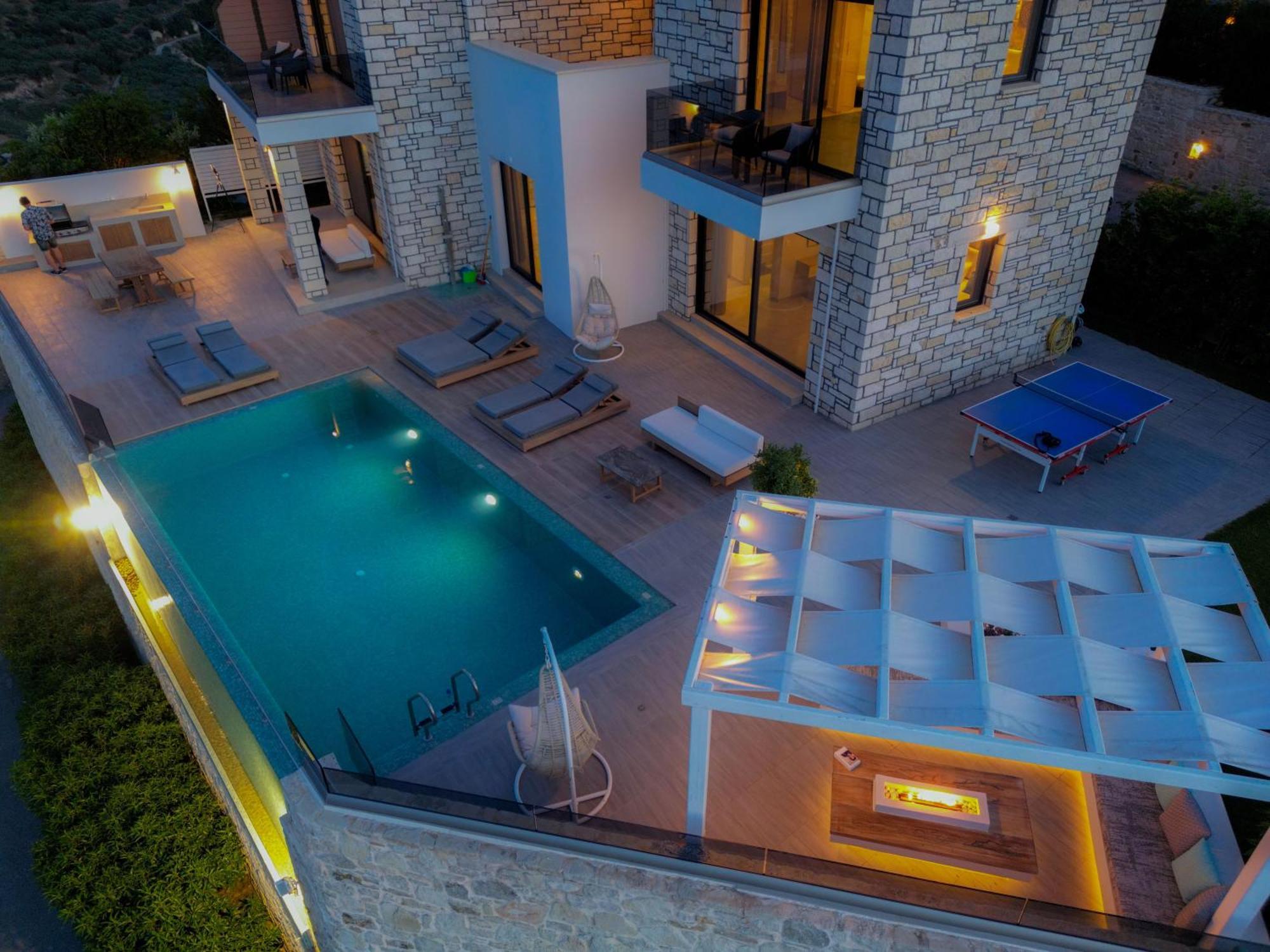 Heated Pool & Jacuzzi, Sea View - Paleokastro Luxury Kissamos