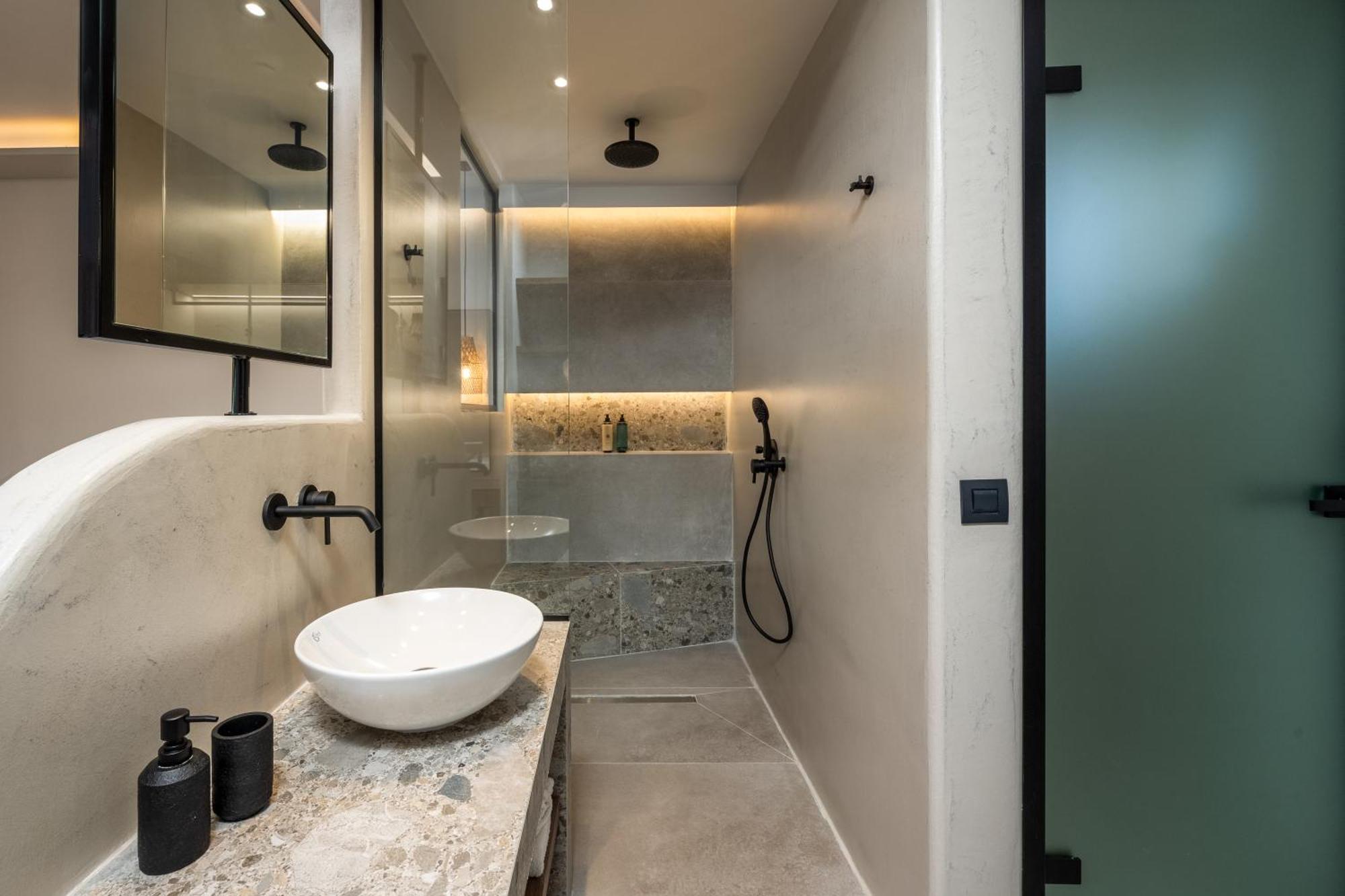 Aparthotel Celestial Lindos Suites 3*