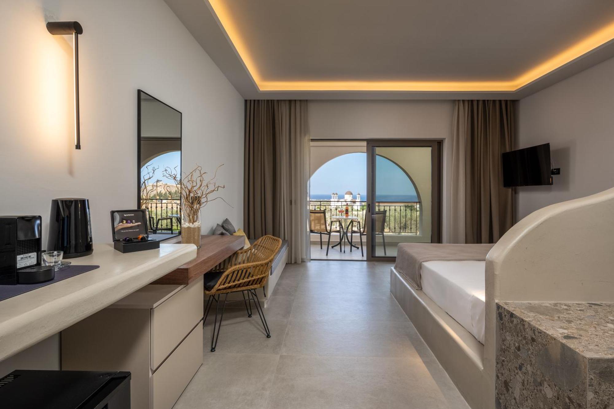 Aparthotel Celestial Lindos Suites