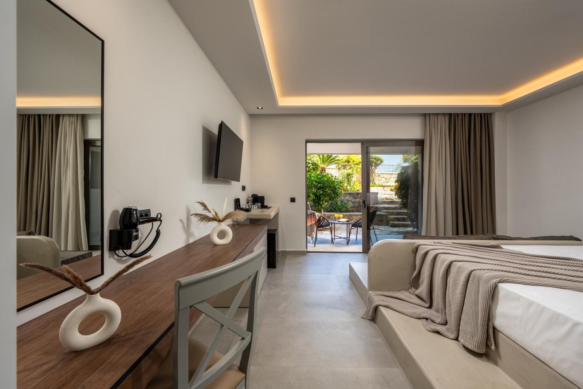 Celestial Lindos Suites Aparthotel 3*