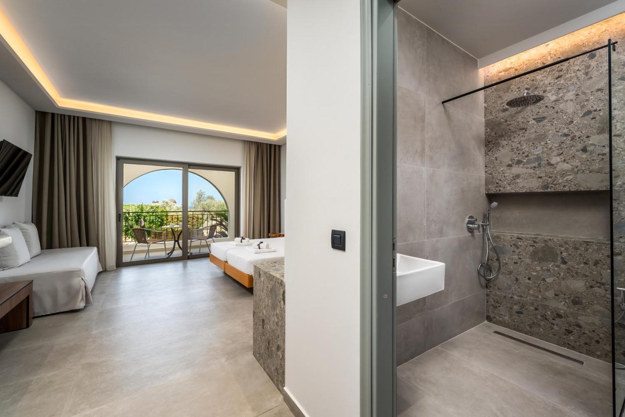 Aparthotel Celestial Lindos Suites 3*