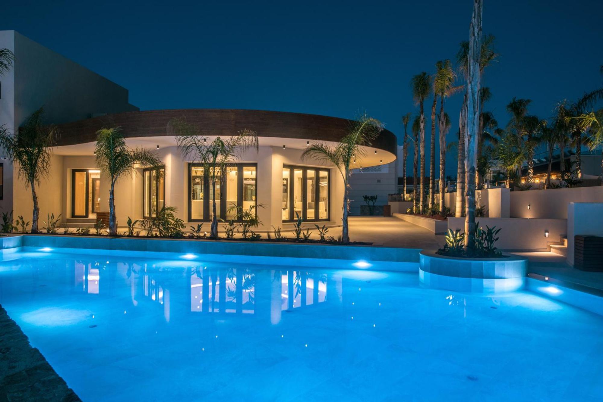 Hotel Noble & - Adults Only