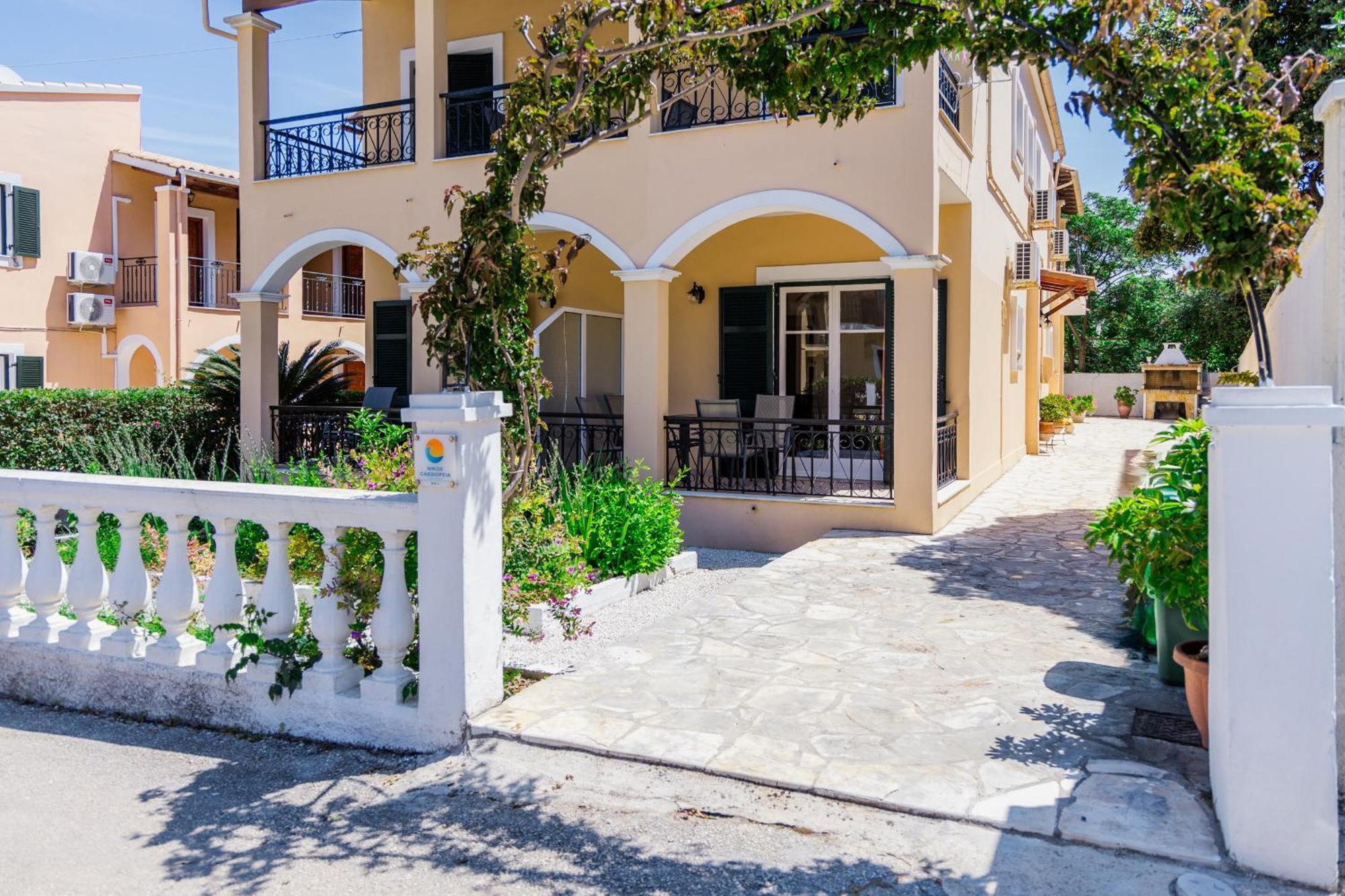 Nikos Cassiopeia Apartment *