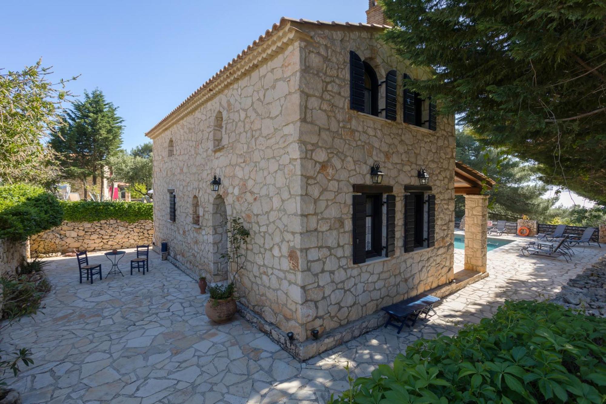 Villa Aresti Mountain
