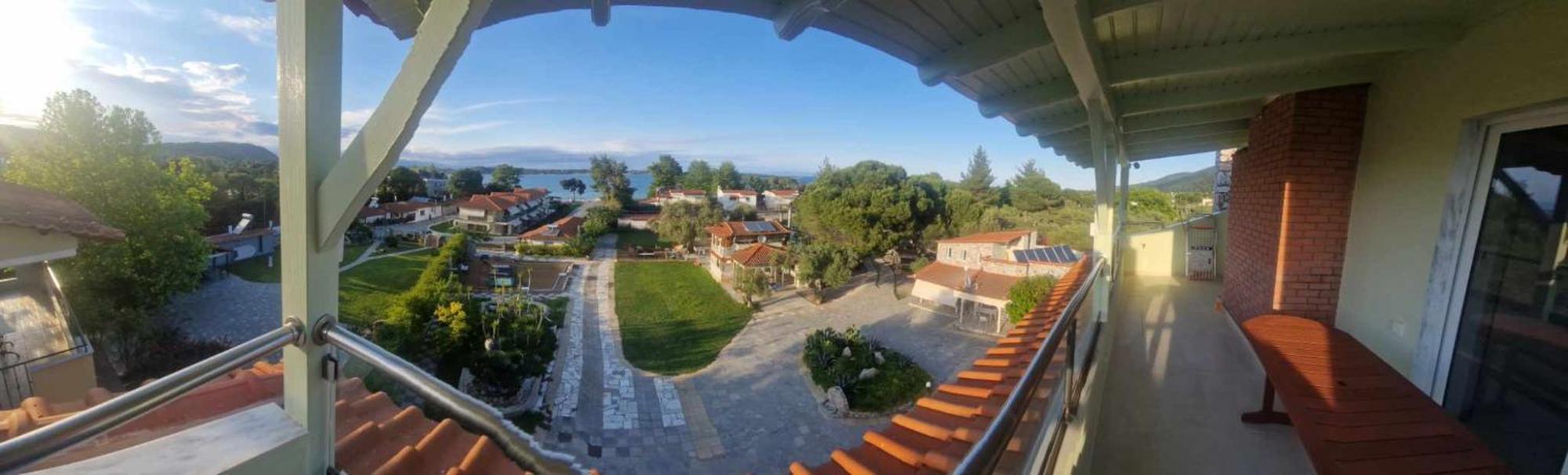 Makis Nest Aparthotel Vourvourou