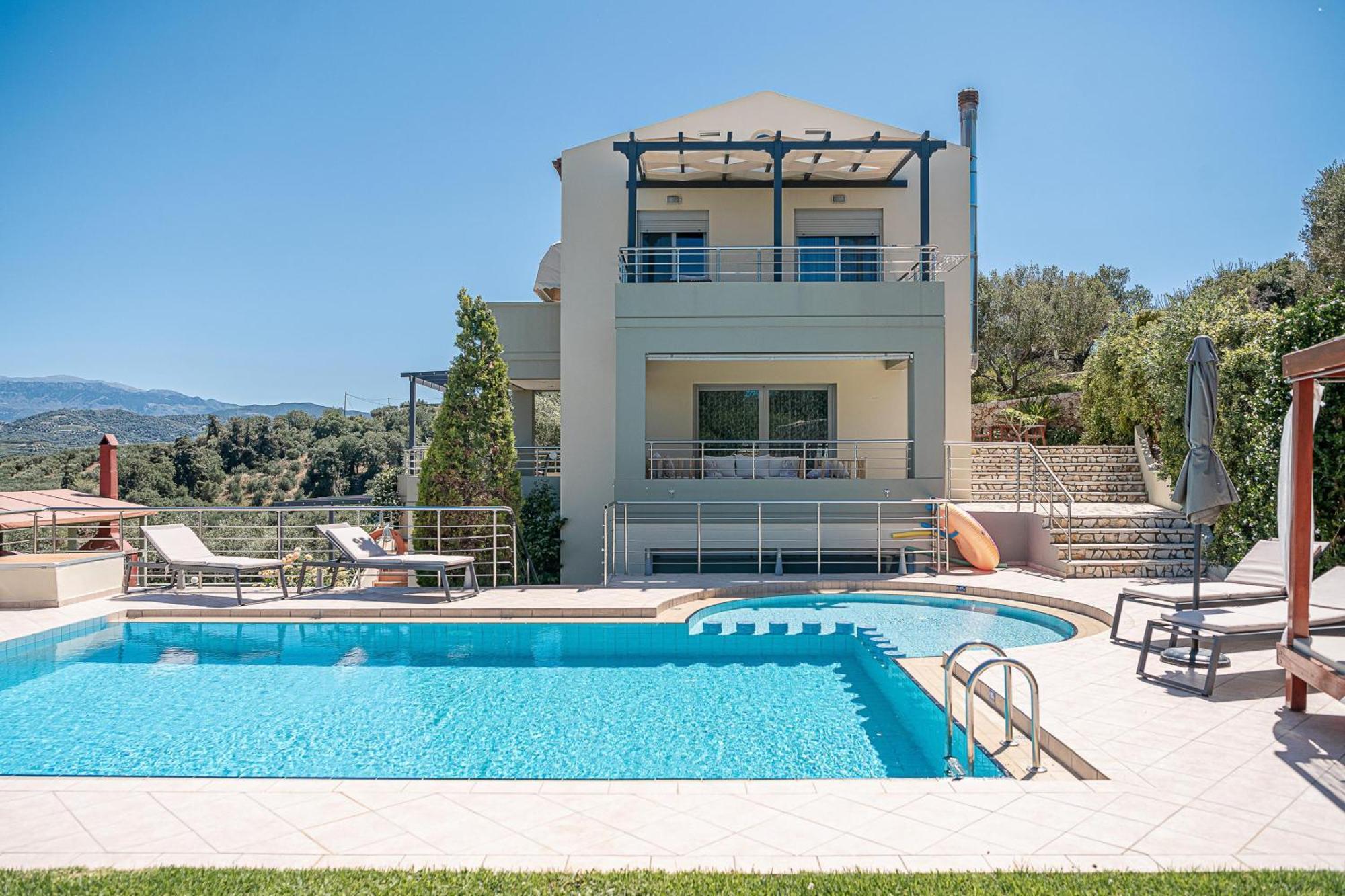 Athinais Gerani (Chania)