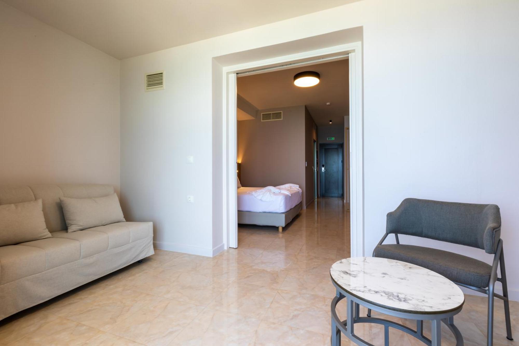 White Olive Elite Rethymno Hotel
