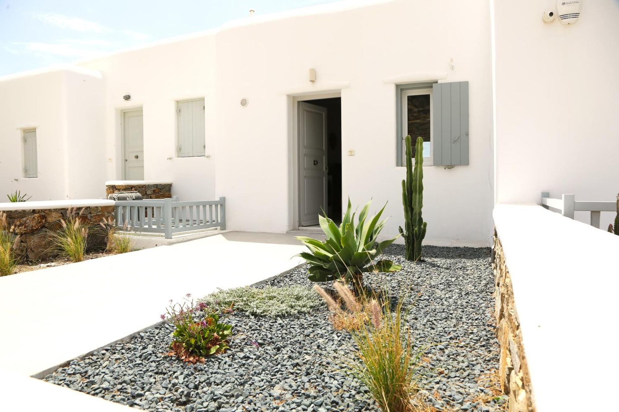 Villa Piccolo With Private Pool And Sea View