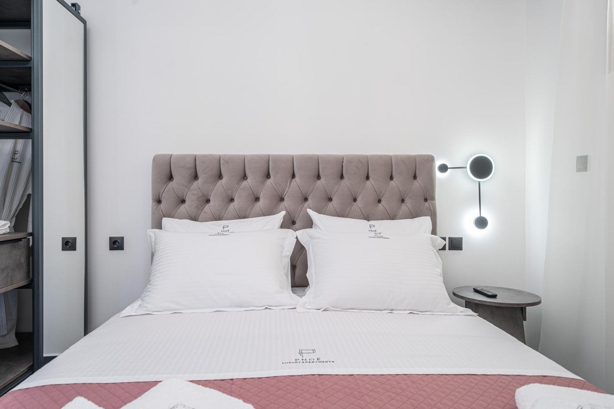 Pnoe Luxury
