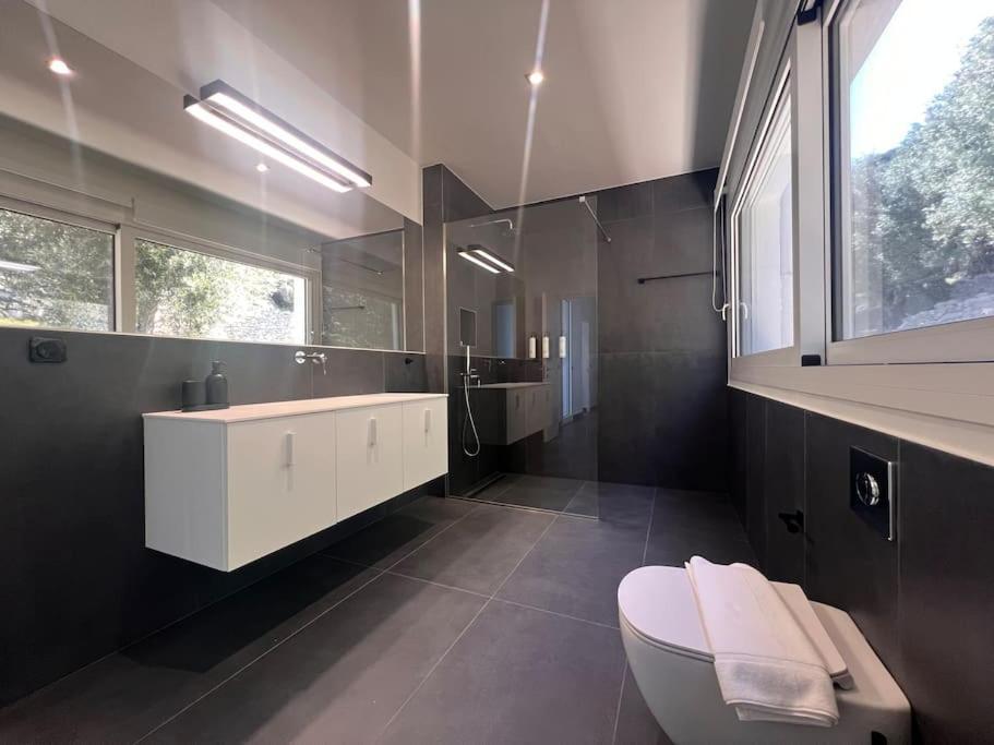 Villa Anax Nisaki (Corfu)