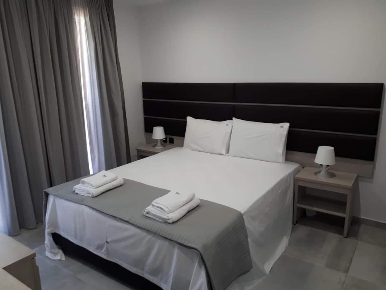 Aparthotel Thalassa Boutique Sarti
