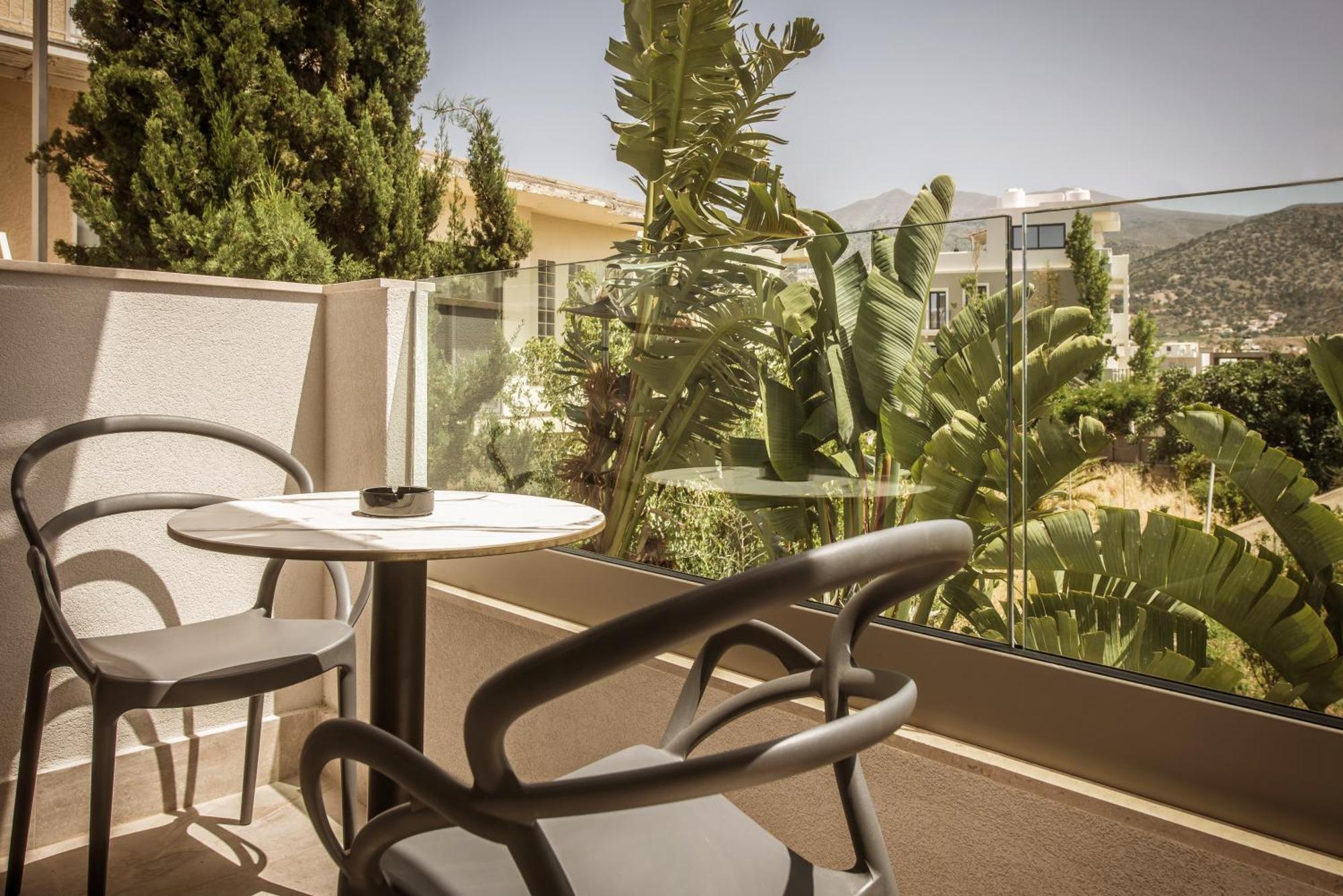 Drossia Palms And Nisos Aparthotel Malia (Crete)