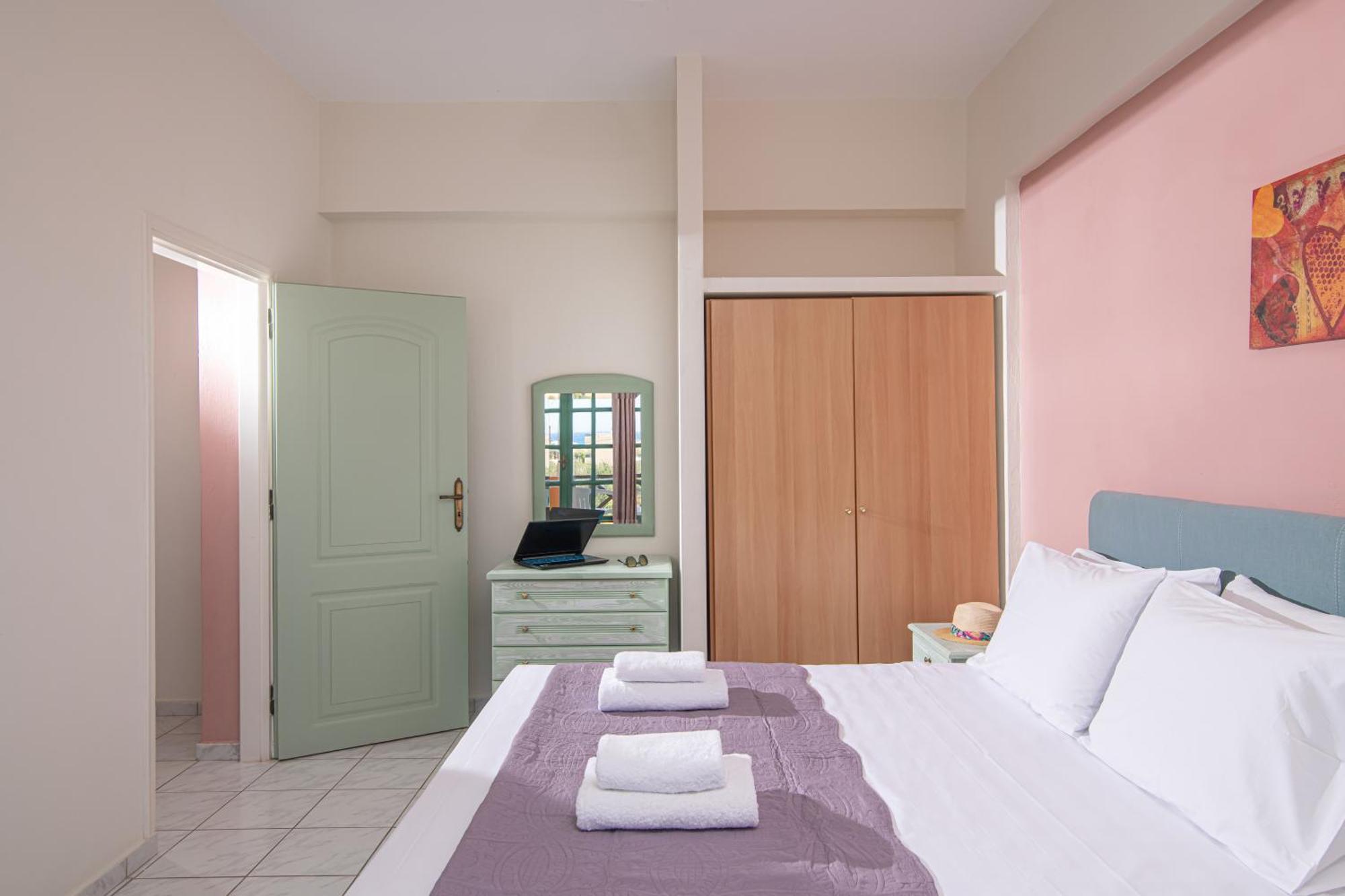 Portokali (adults Only) 2* Hersonissos (Crete)