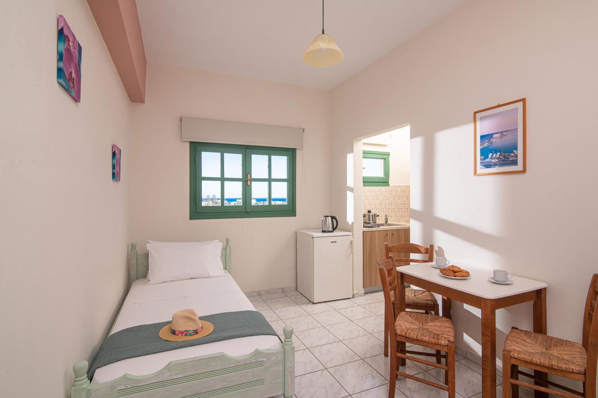 Aparthotel Portokali (adults Only) 2*