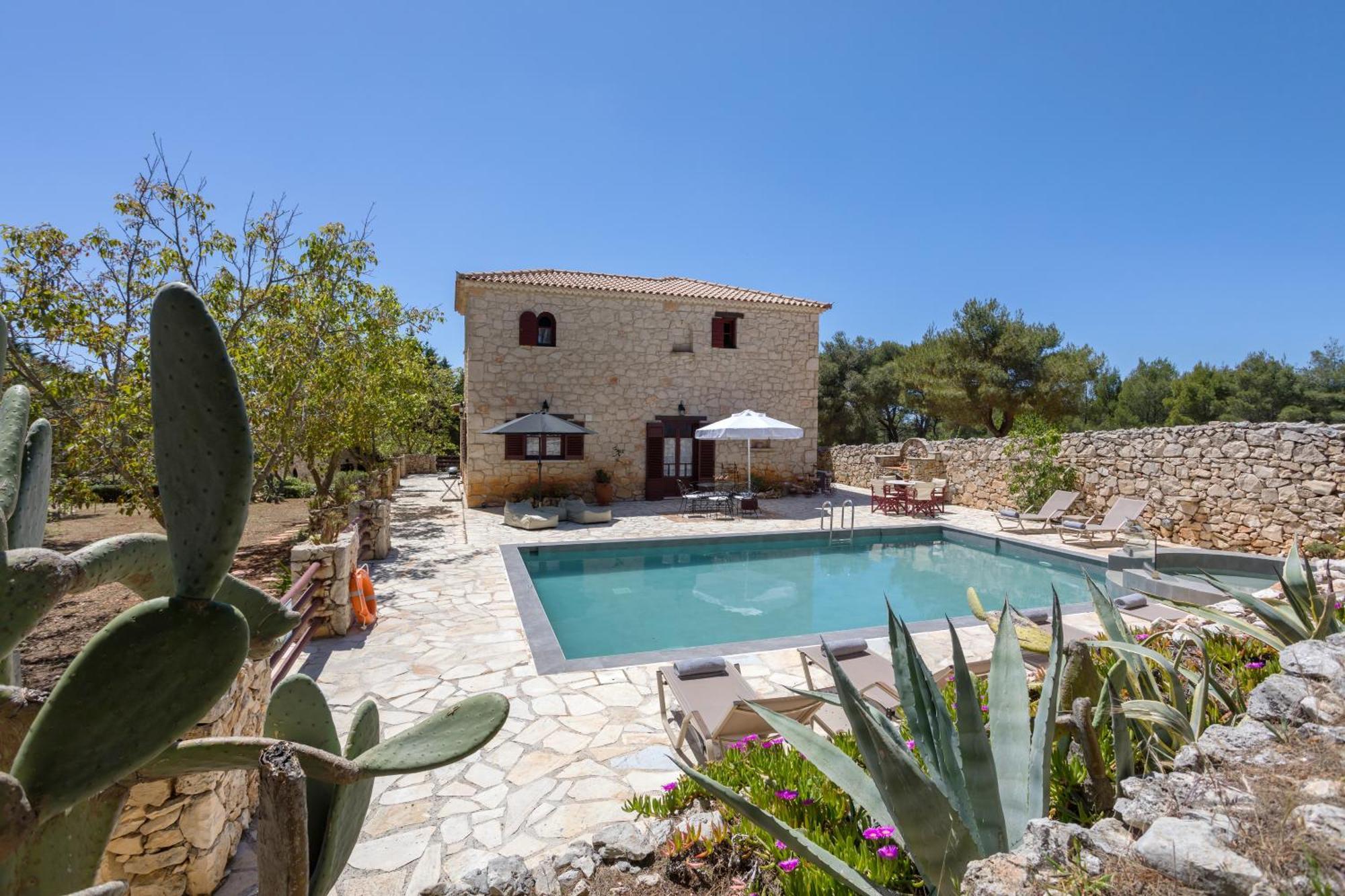 Aresti Mountain Villa