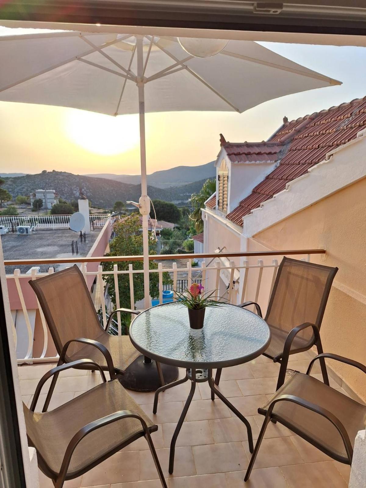 Guest house Oasis Complex