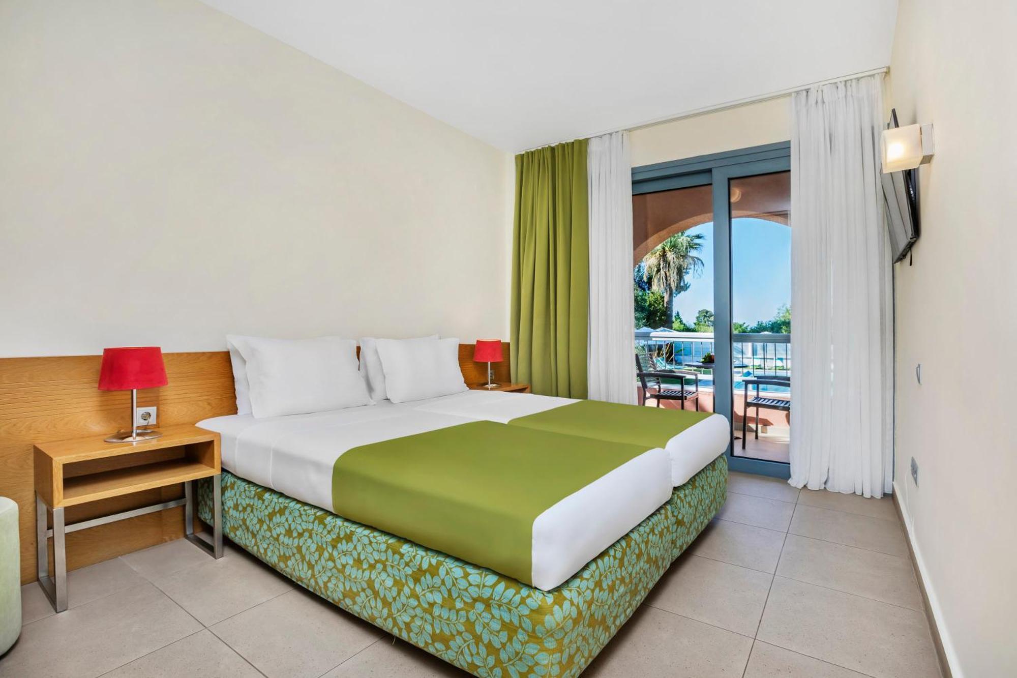 Hotel Village