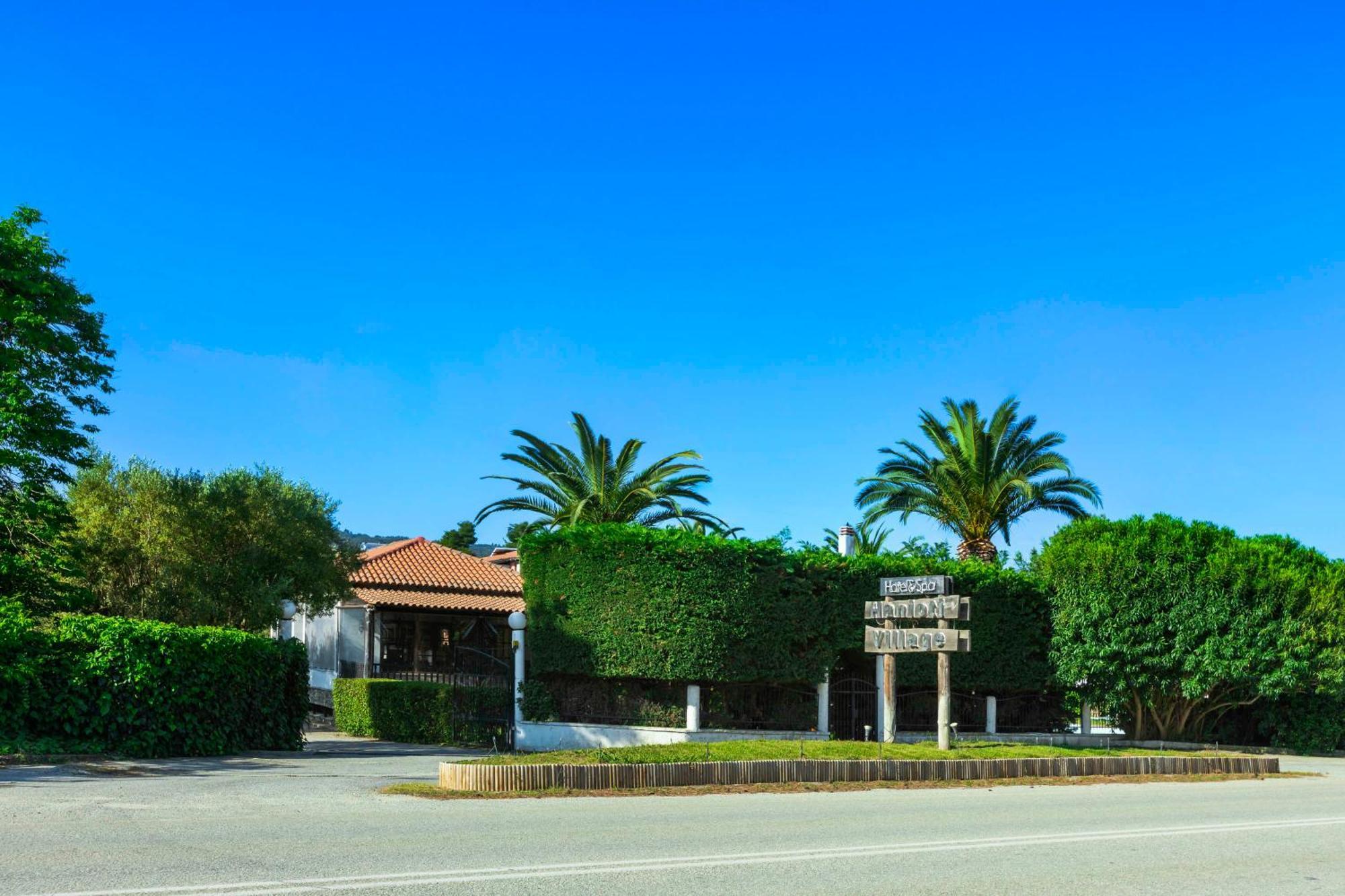 Hotel Village Hanioti