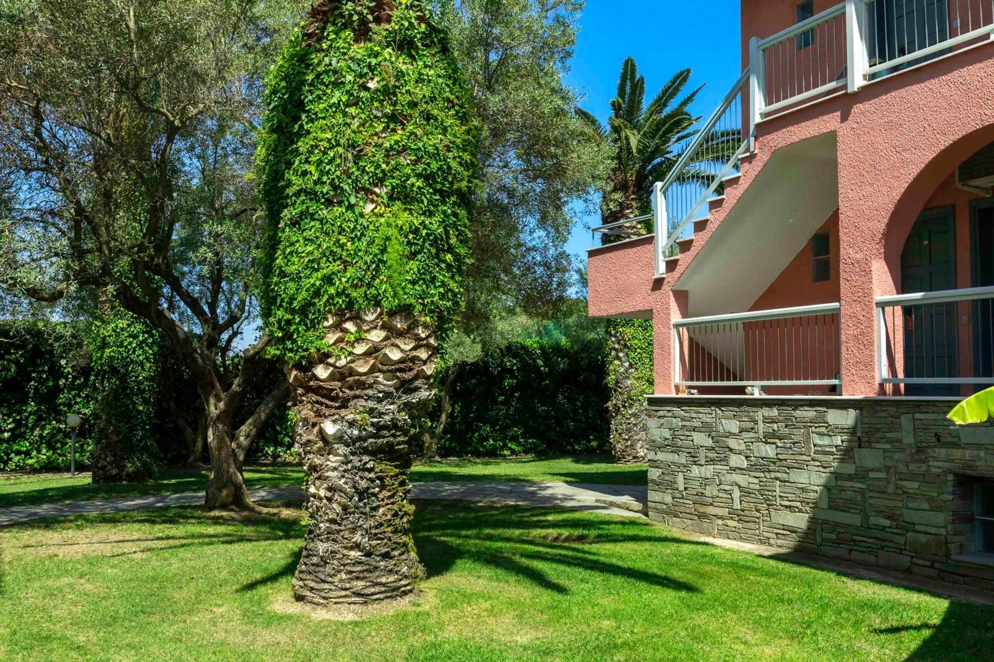 Hotel Village 3*