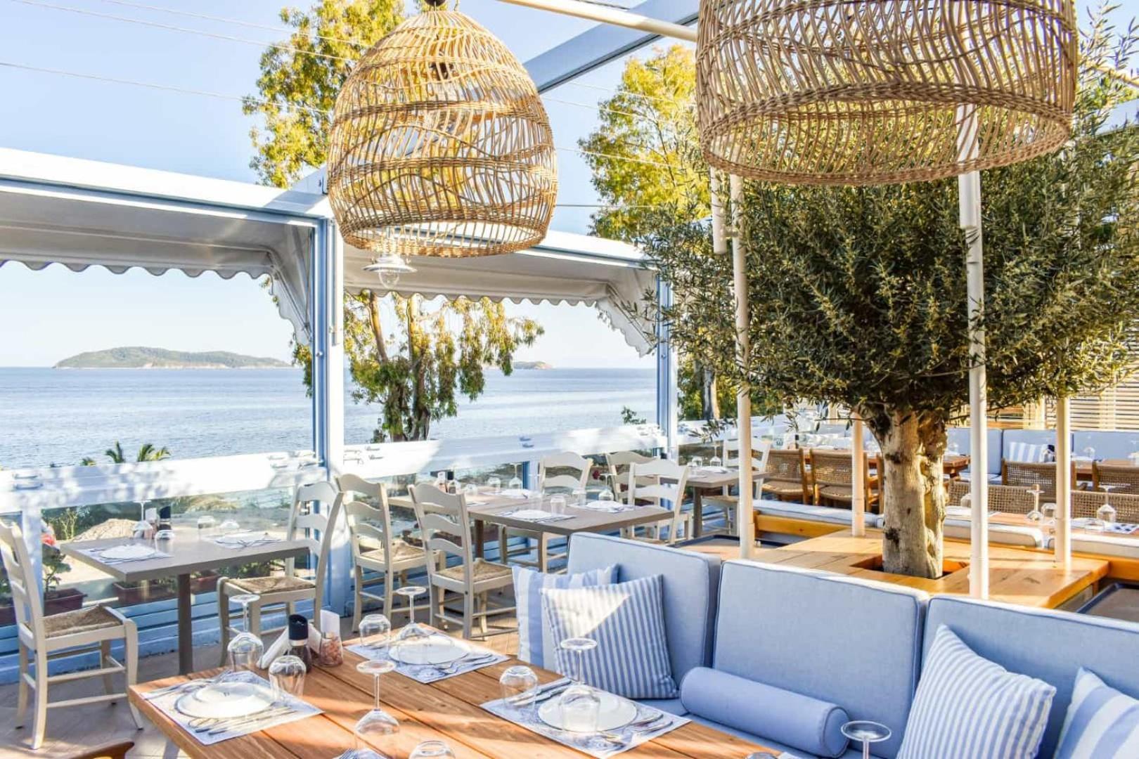 Salty Wave Hotel Skiathos Town
