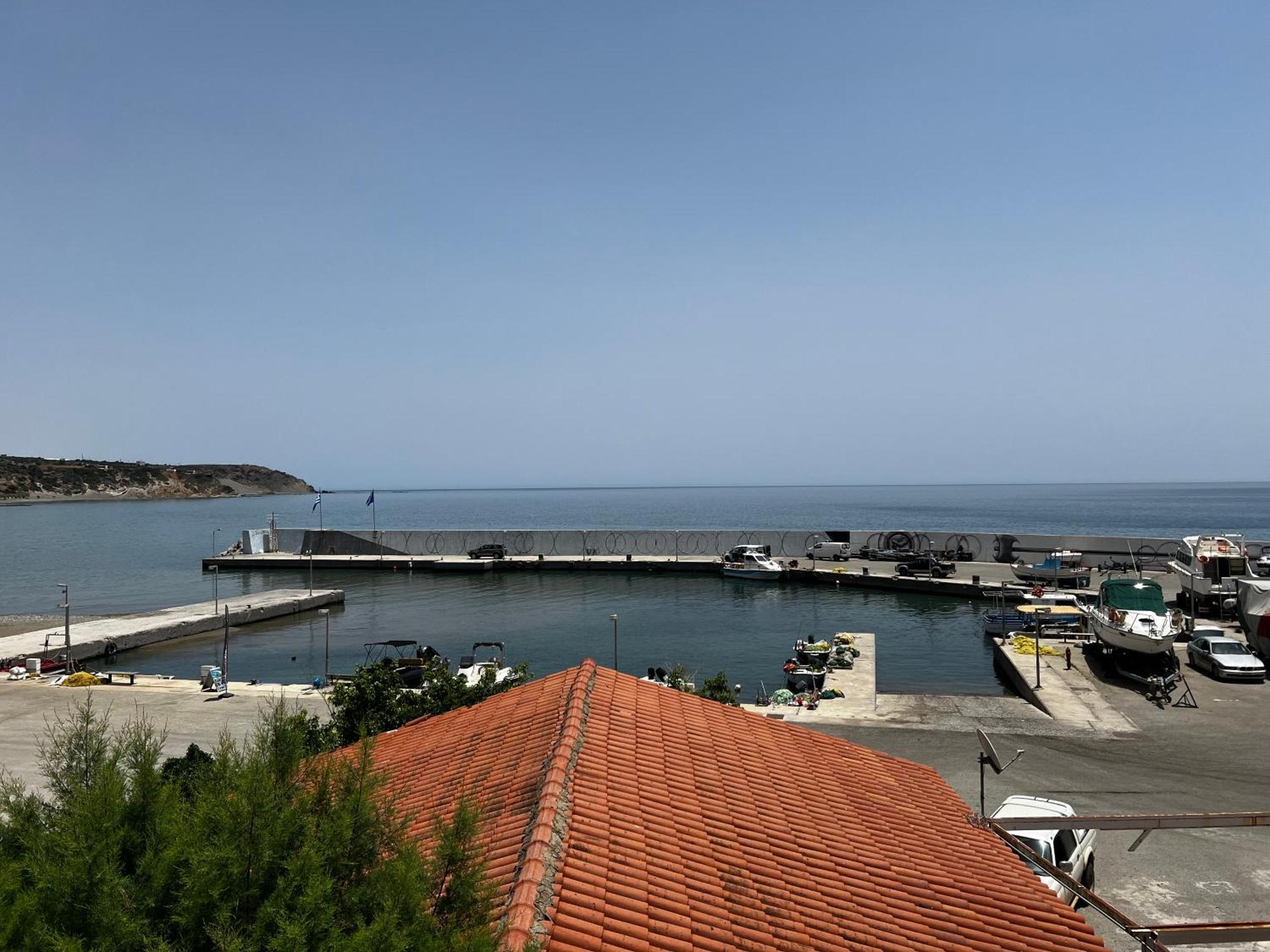 Sto Limani * Tsoutsouros (Crete)
