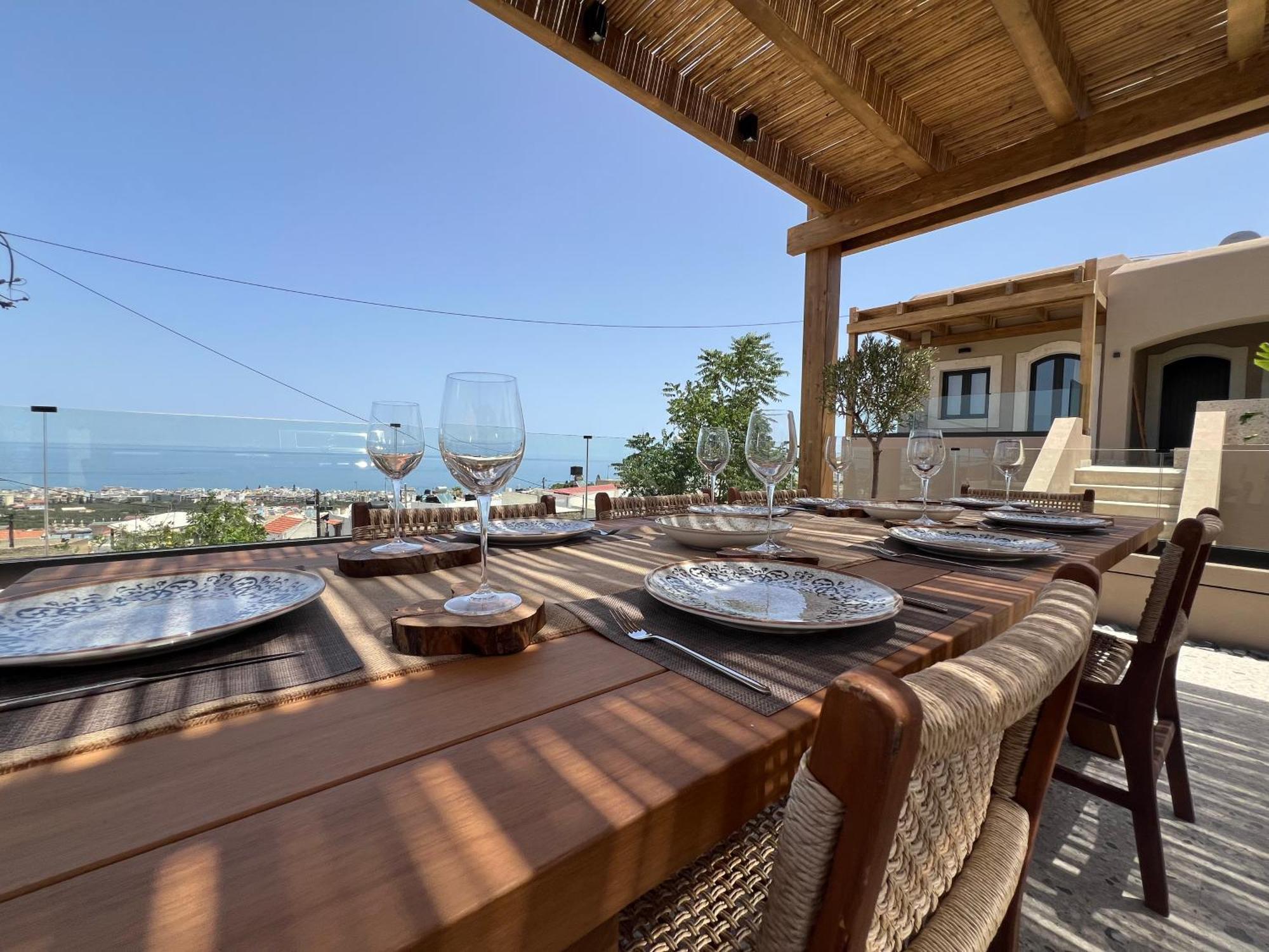 Villa Kaptara Premium Villa, Plunge Pool & Jacuzzis