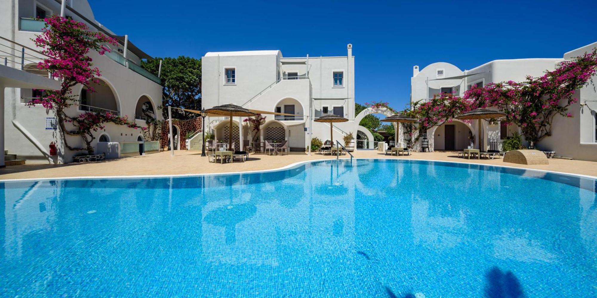 Hotel Smaragdi Perivolos (Santorini)