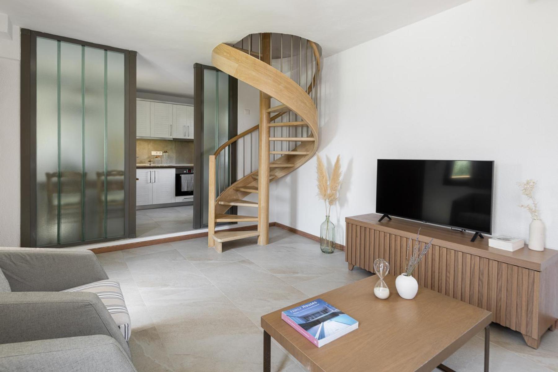 Trikorfo Aparthotel Gerakini