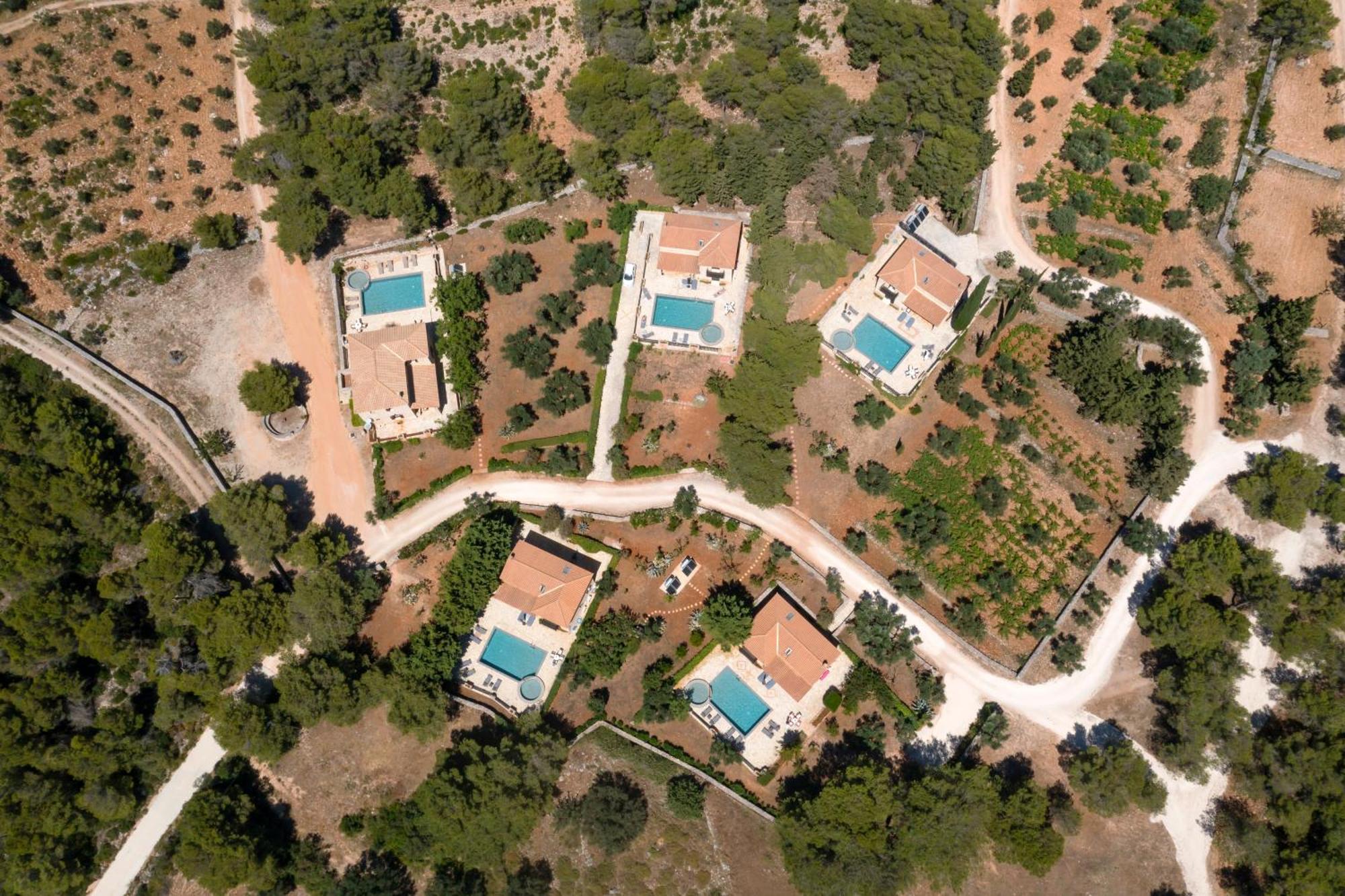 Villa Aresti Mountain