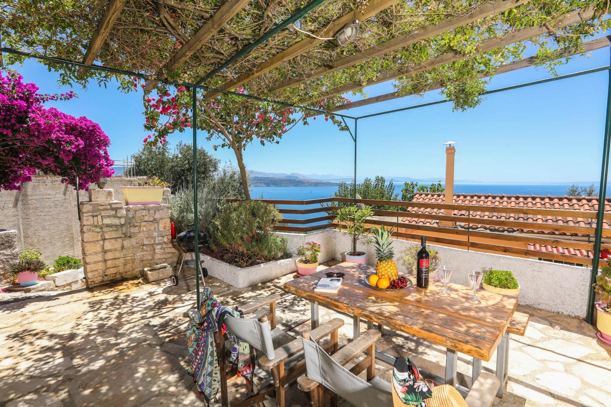 Joannas Sea-view Stone House Apartment *