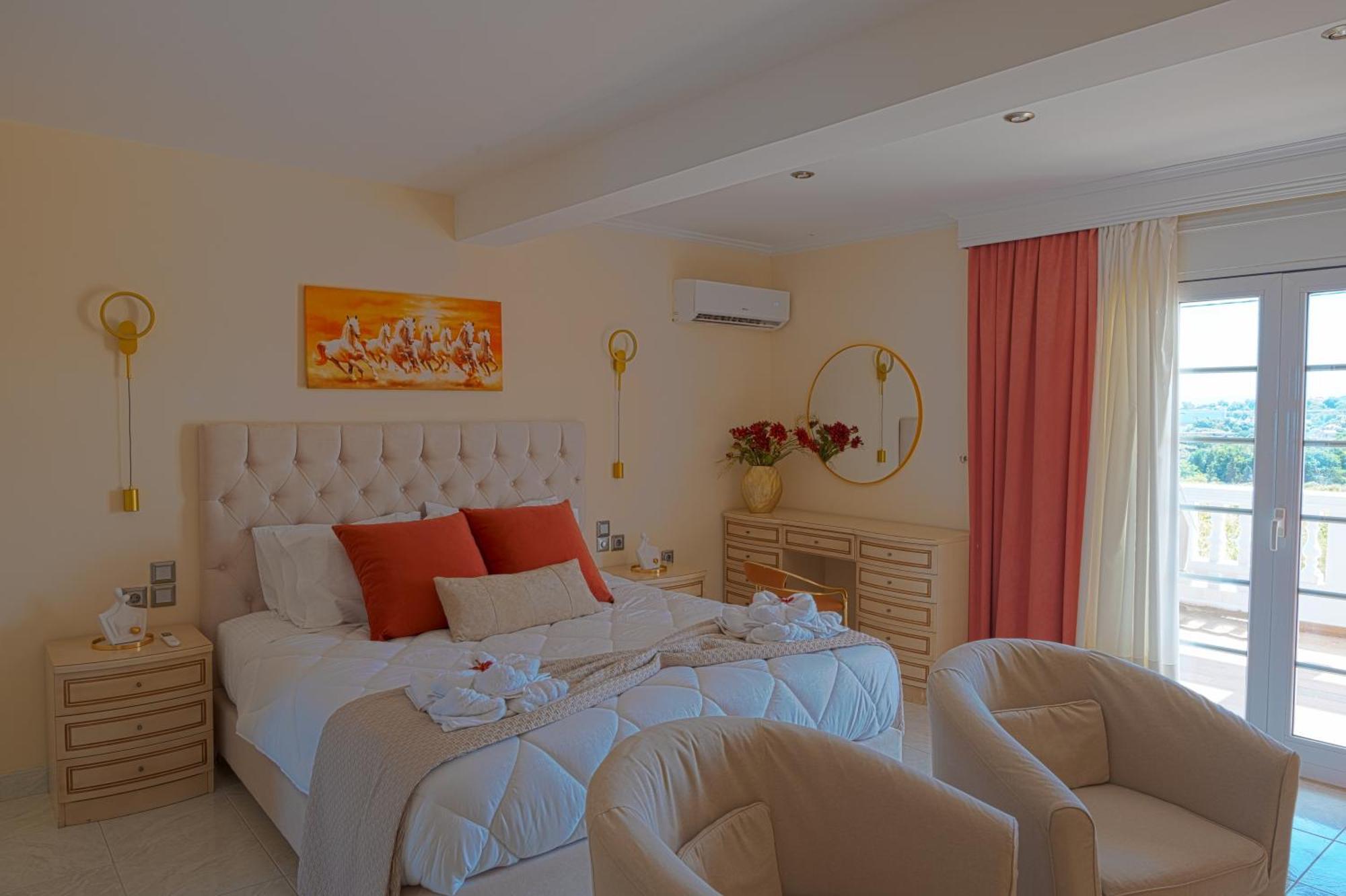 Hillside Horizon Villa
