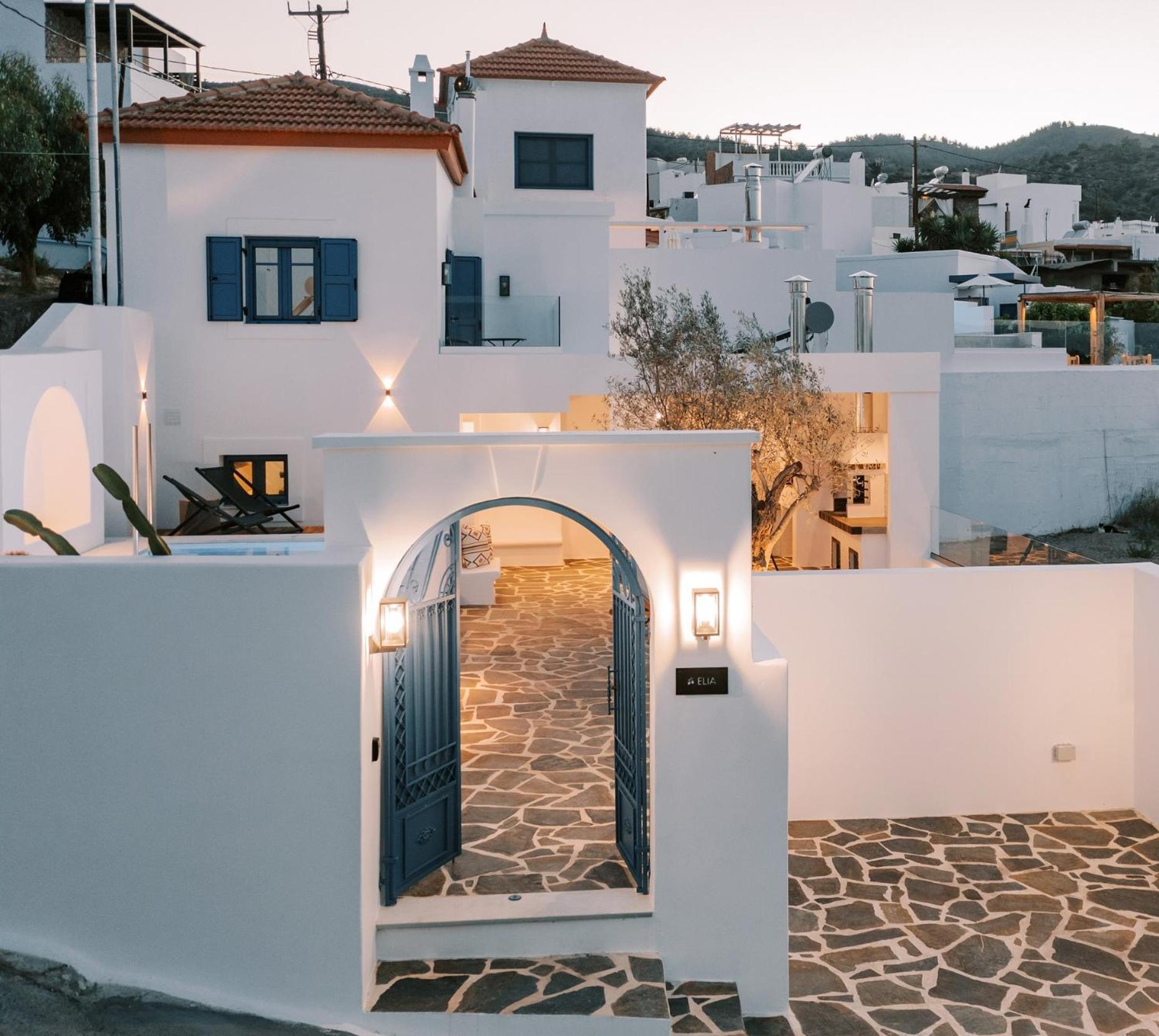Square Luxury * Kalathos