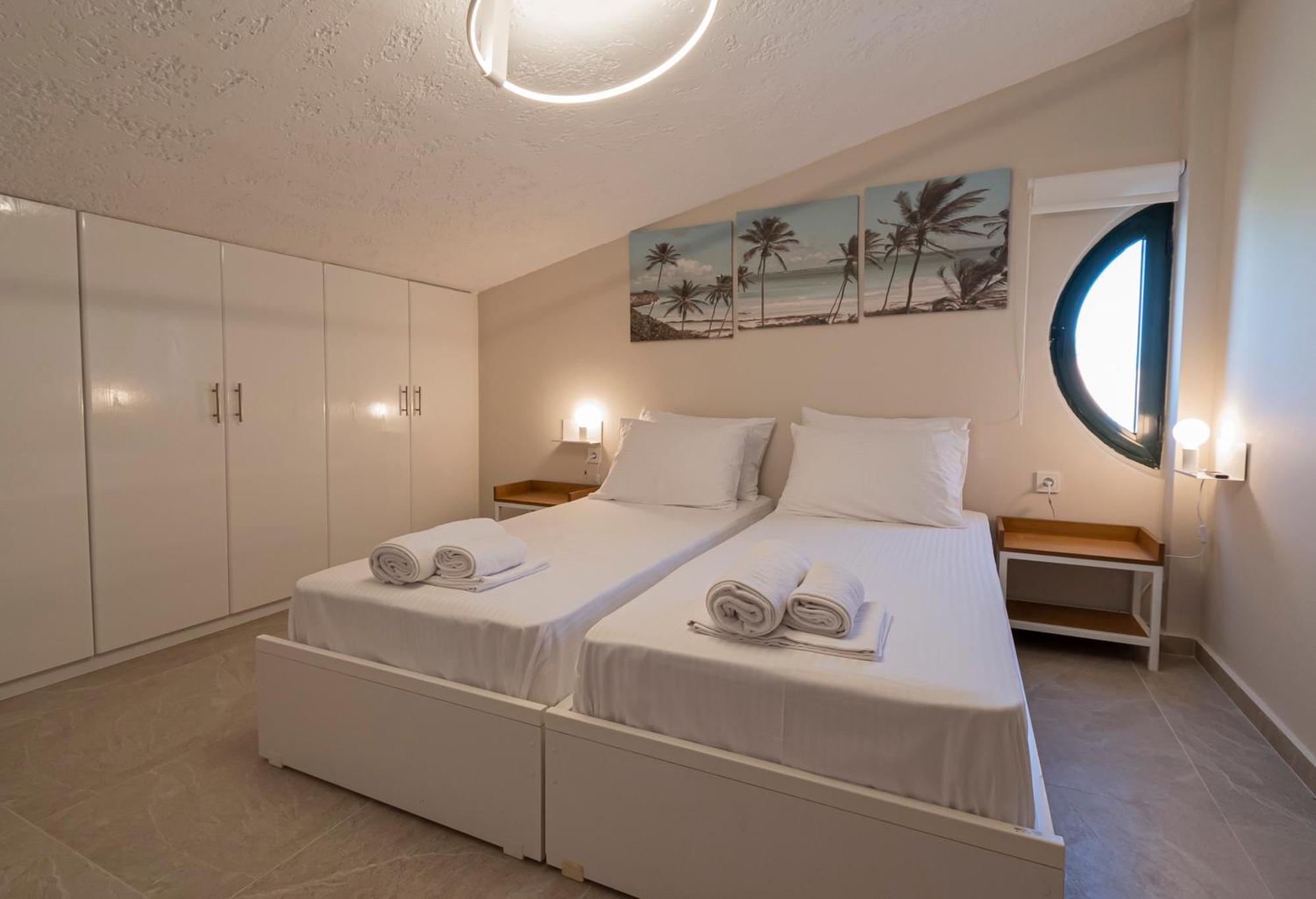 Moana Seafront Maisonette By Rentalspro - Halkidiki Holiday home Pefkochori