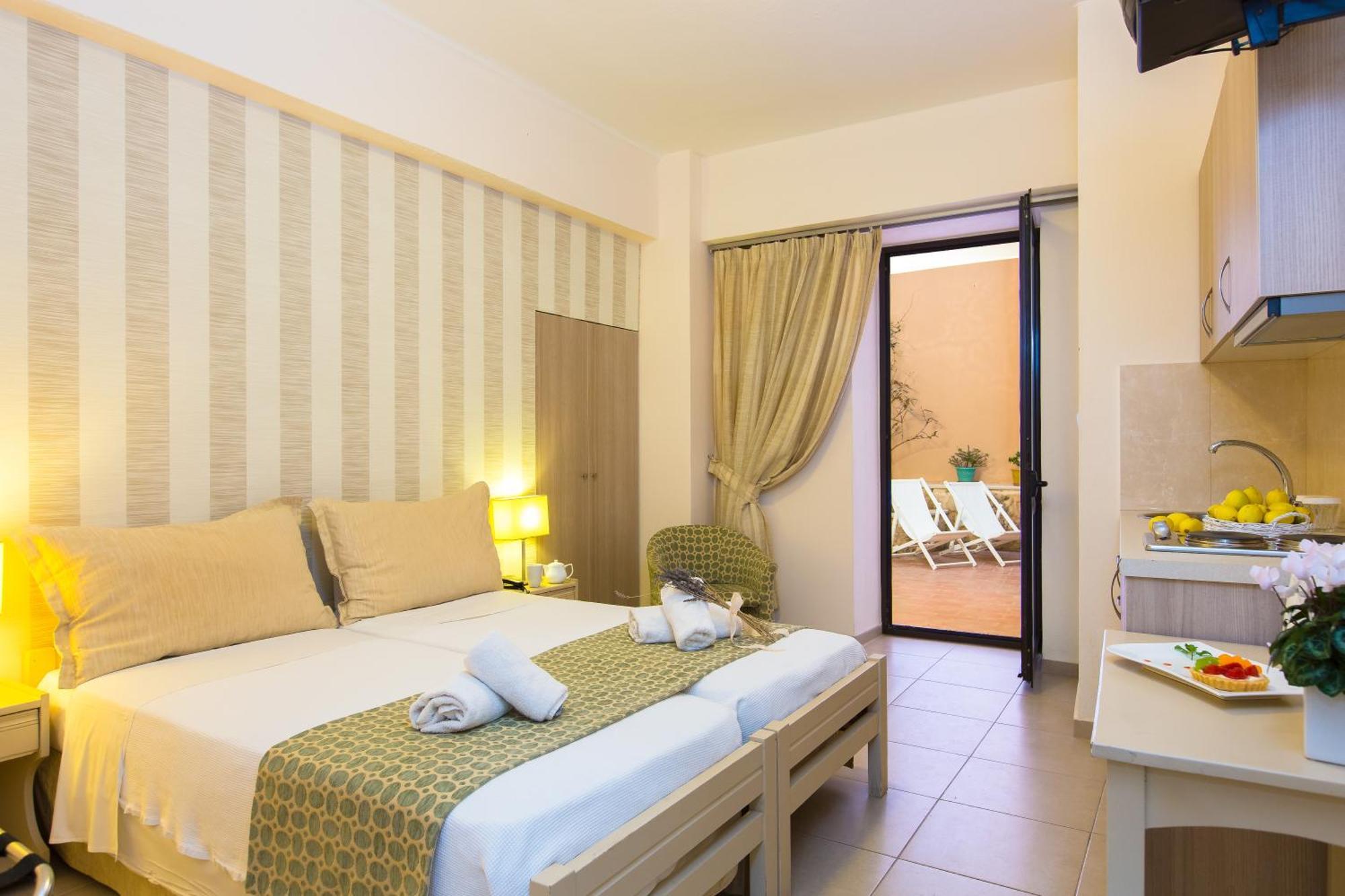 Ideon 3* Rethymno (Crete)