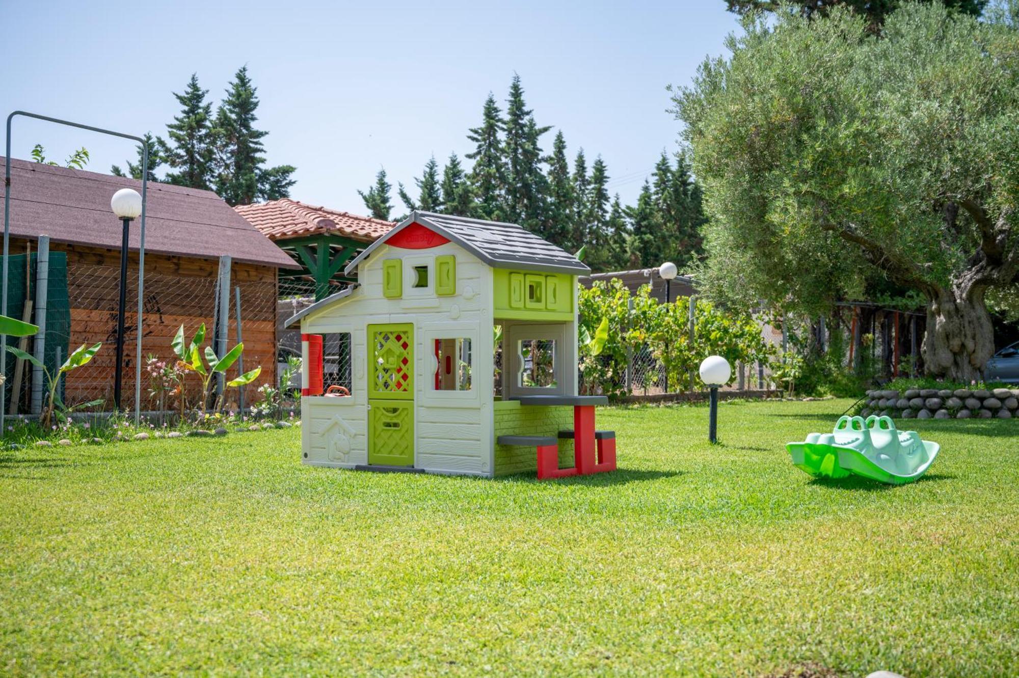 Guest house Theramvos Superior *